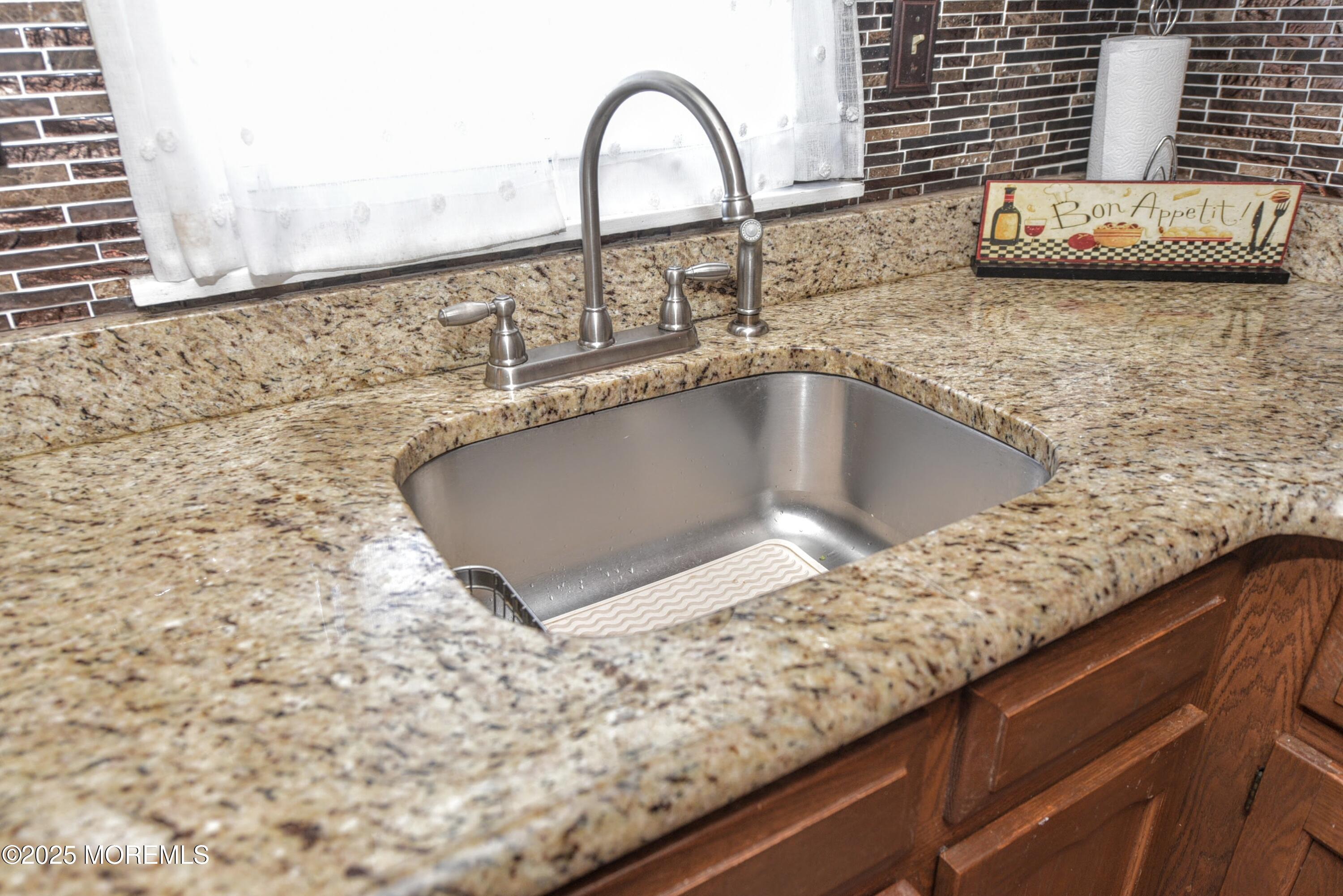 1125D Argyll Circle, Lakewood, New Jersey image 4