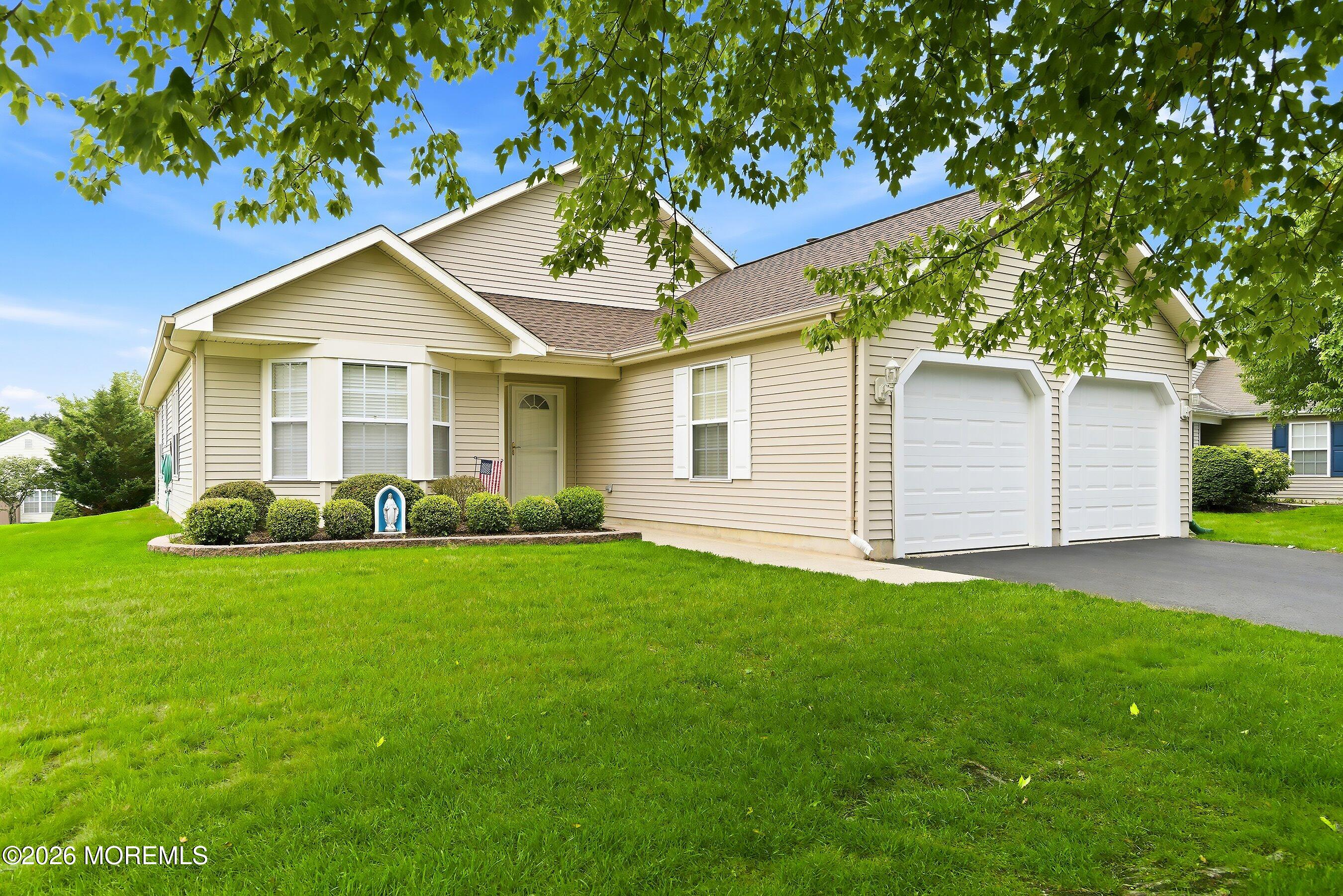 42 Meadows Lane