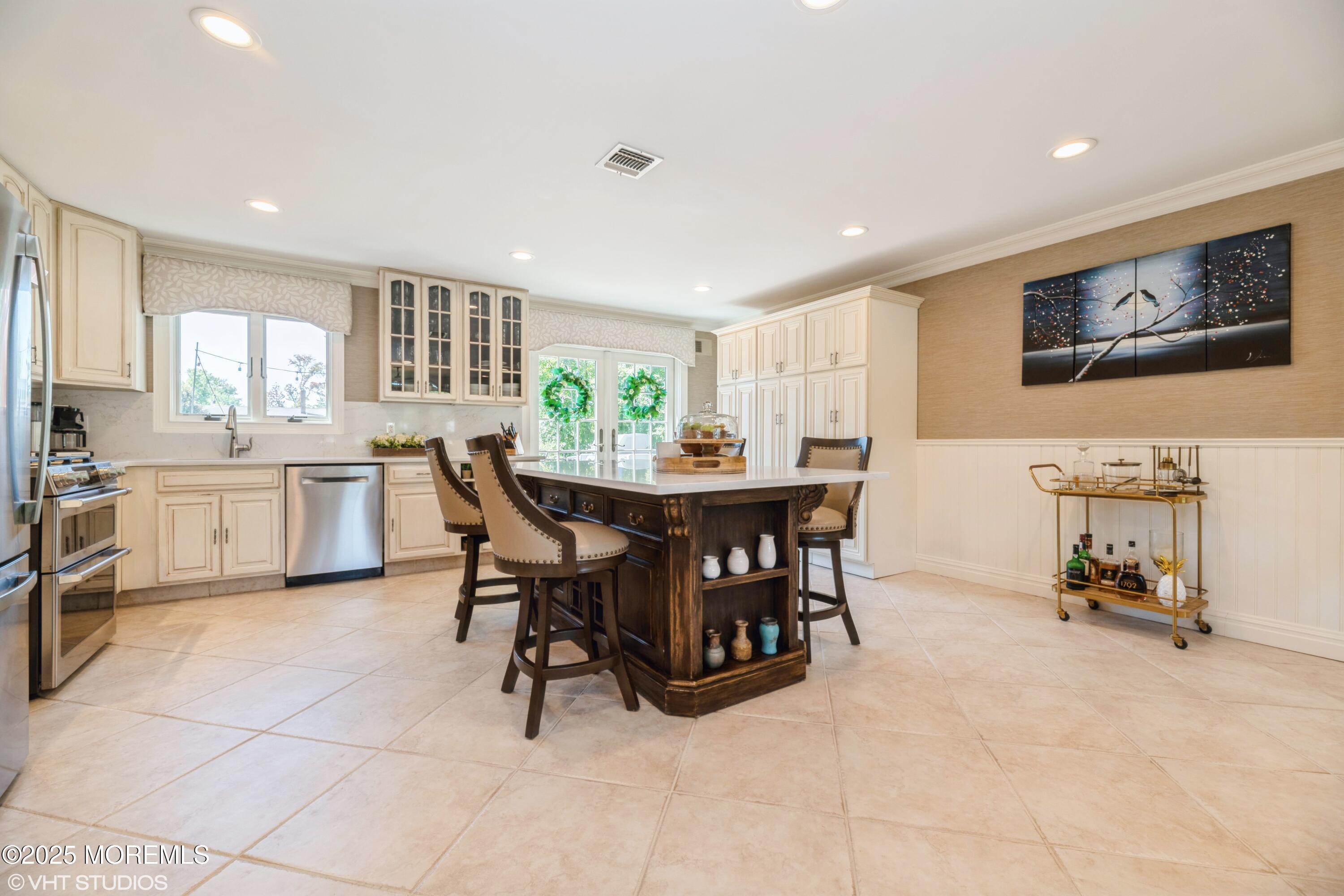 35 Winthrop Drive, Manalapan, New Jersey image 7