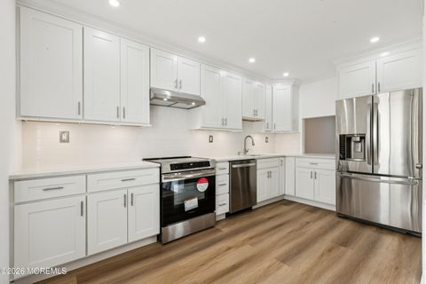 Condo For Sale - 212 Covered Bridge Boulevard #D<br/> Manalapan, NJ 07726