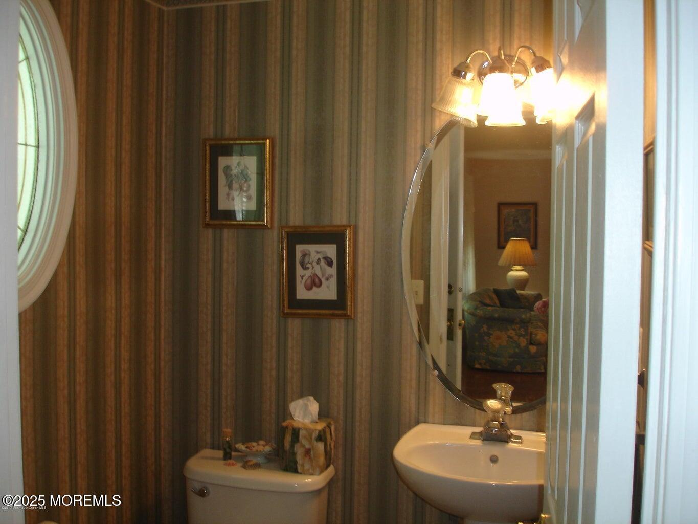 492 Coral Lane, Manahawkin, New Jersey image 5