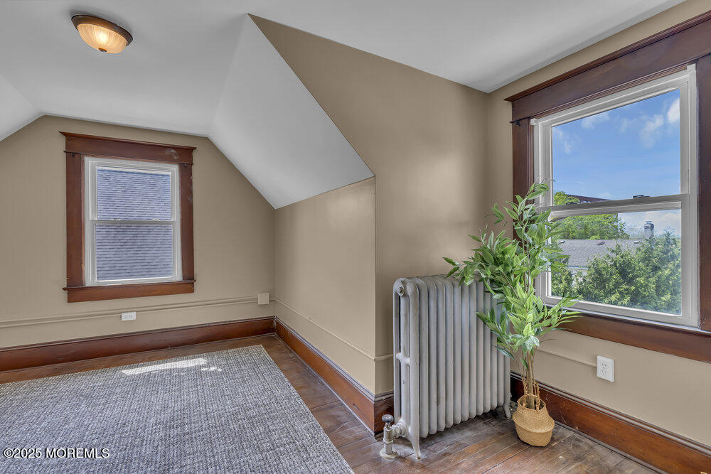 75 Elizabeth Street, Keyport, New Jersey image 34