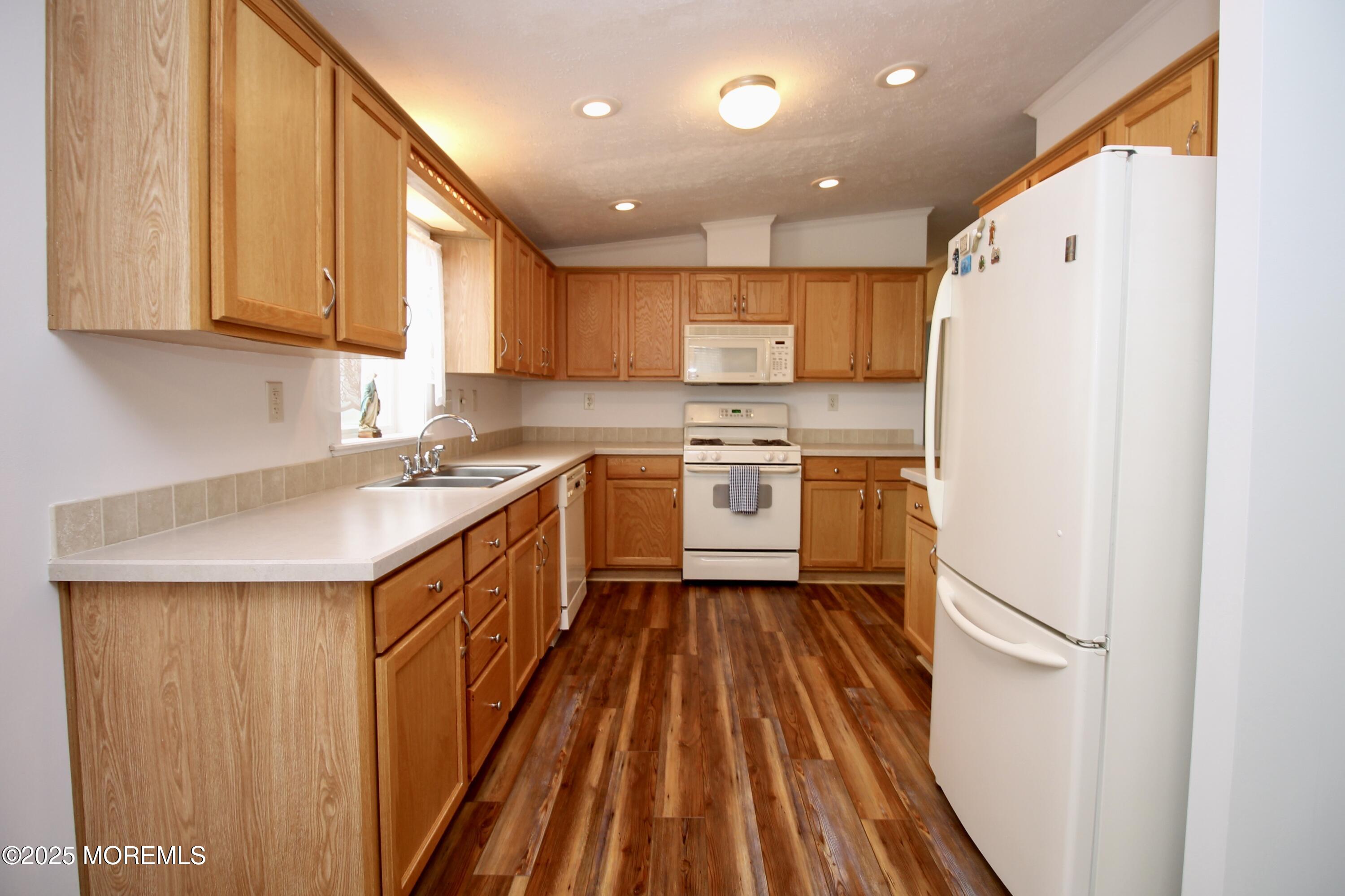 118 Woody Road, Freehold, New Jersey image 15