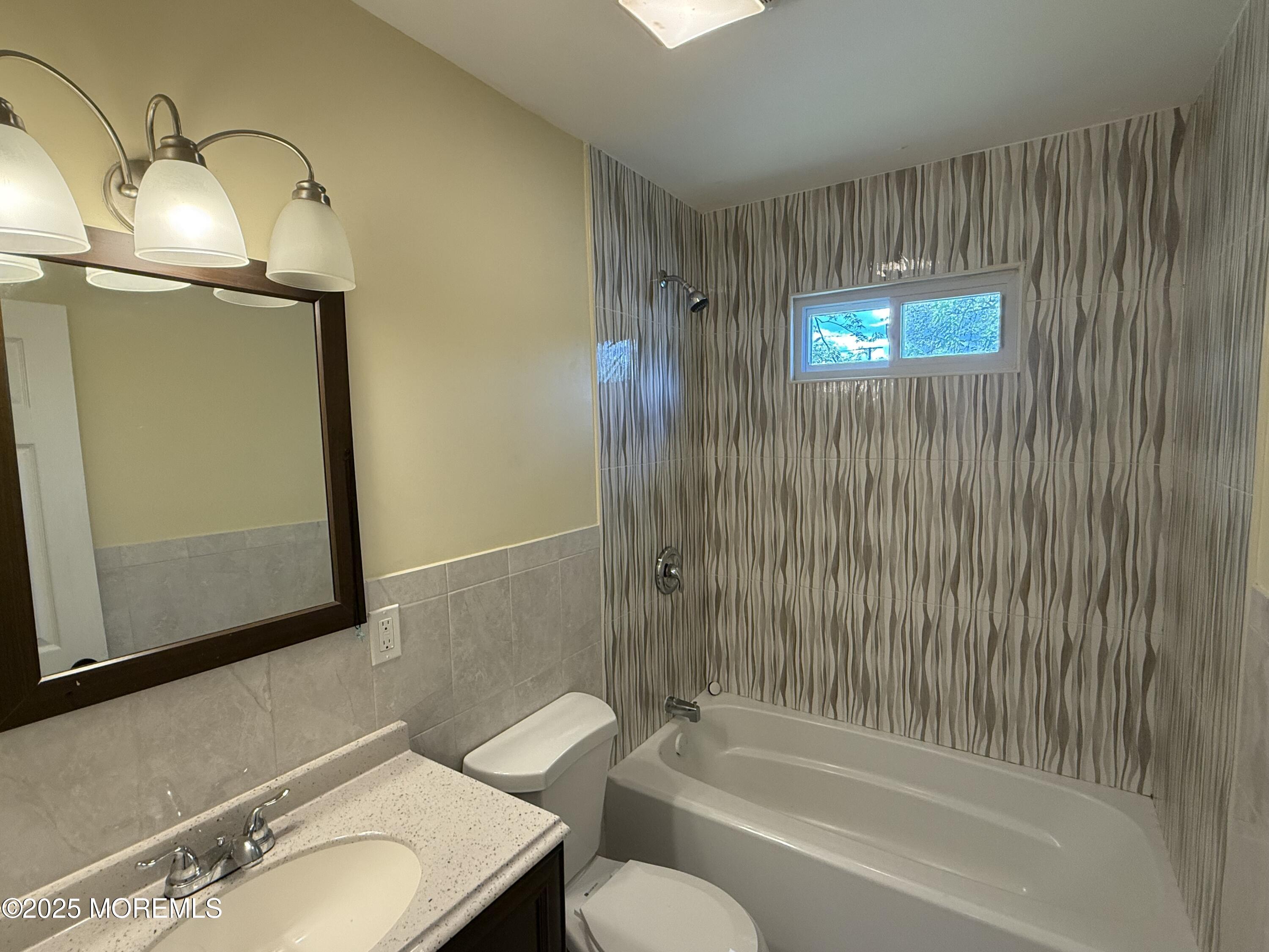920 Bow Road, Toms River, New Jersey image 11