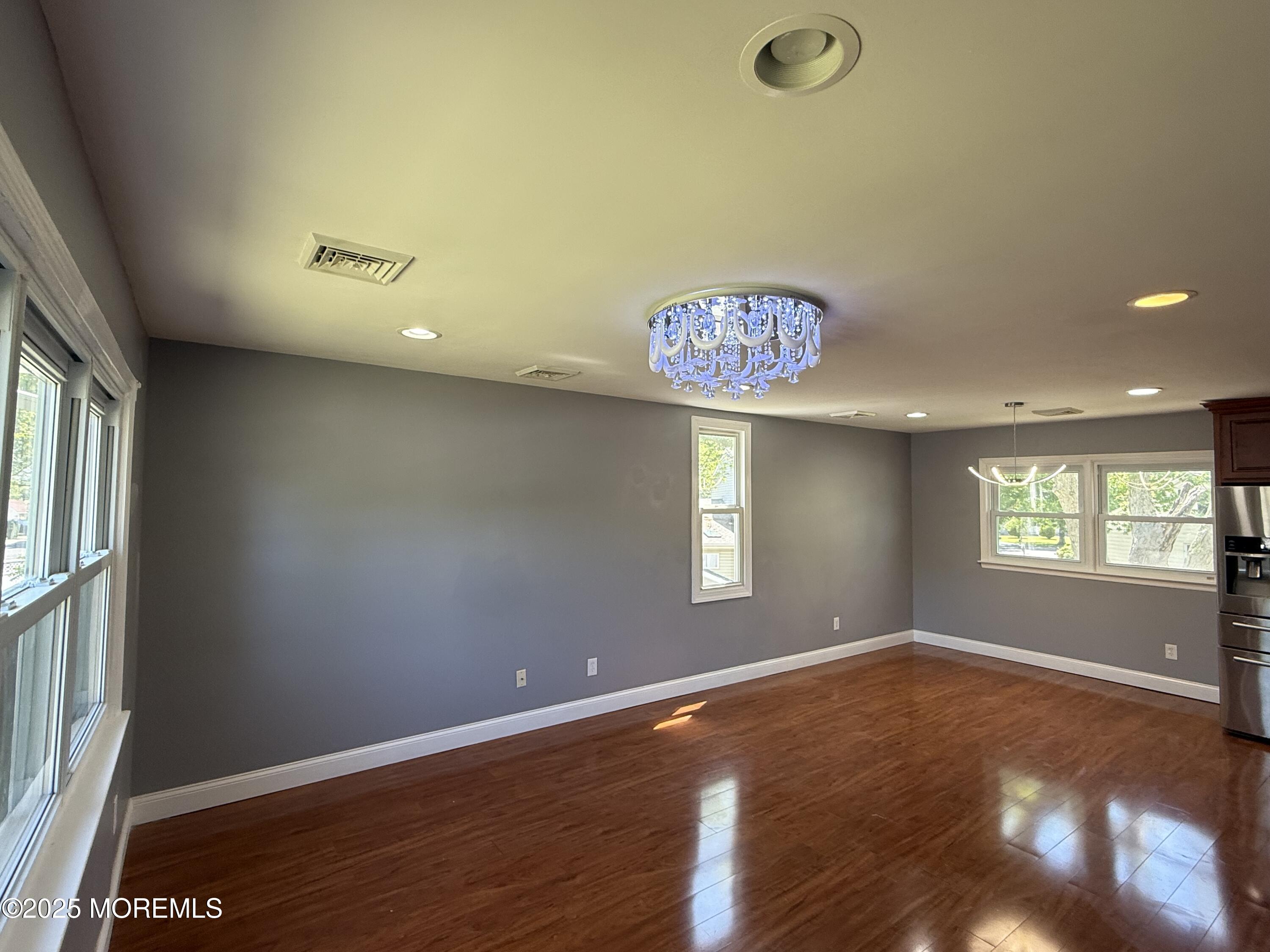 920 Bow Road, Toms River, New Jersey image 6