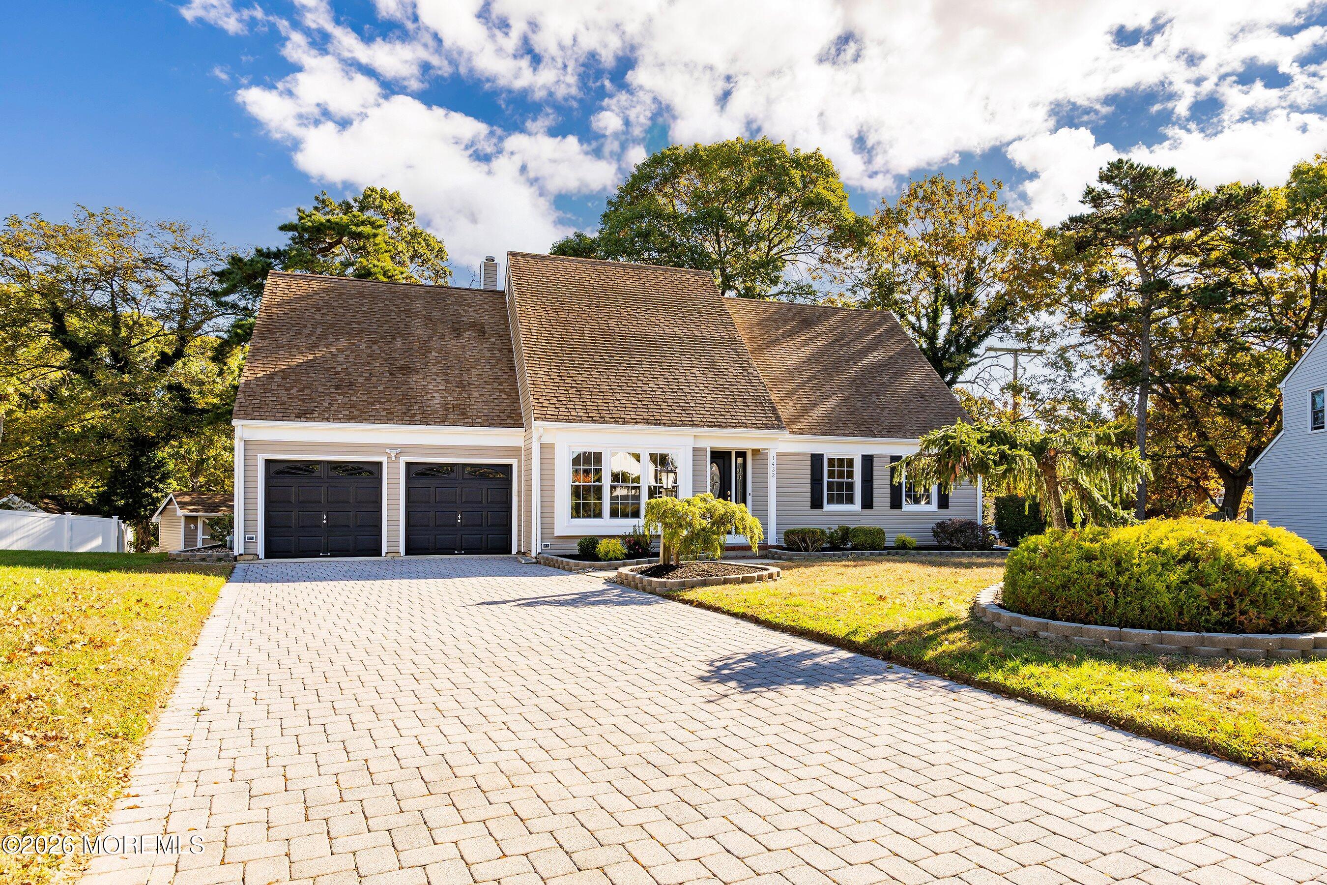 1432 Weeping Willow Court