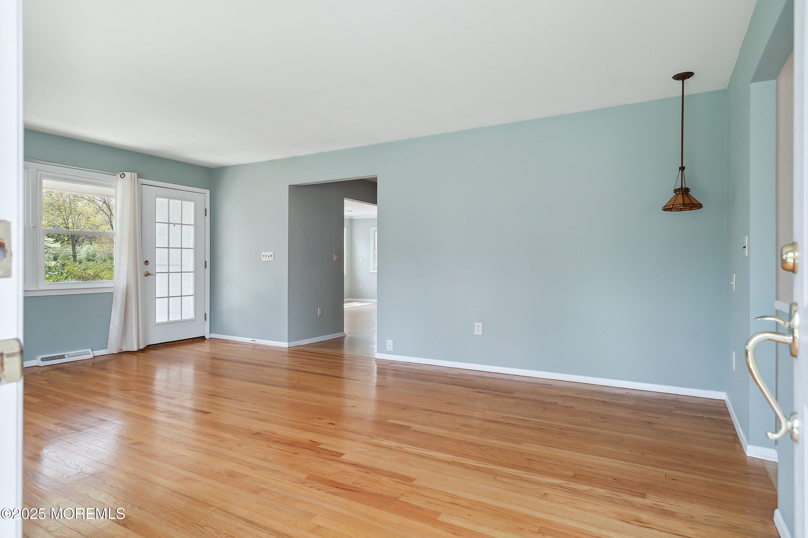 53 Birchwood Court, Tinton Falls, New Jersey image 11