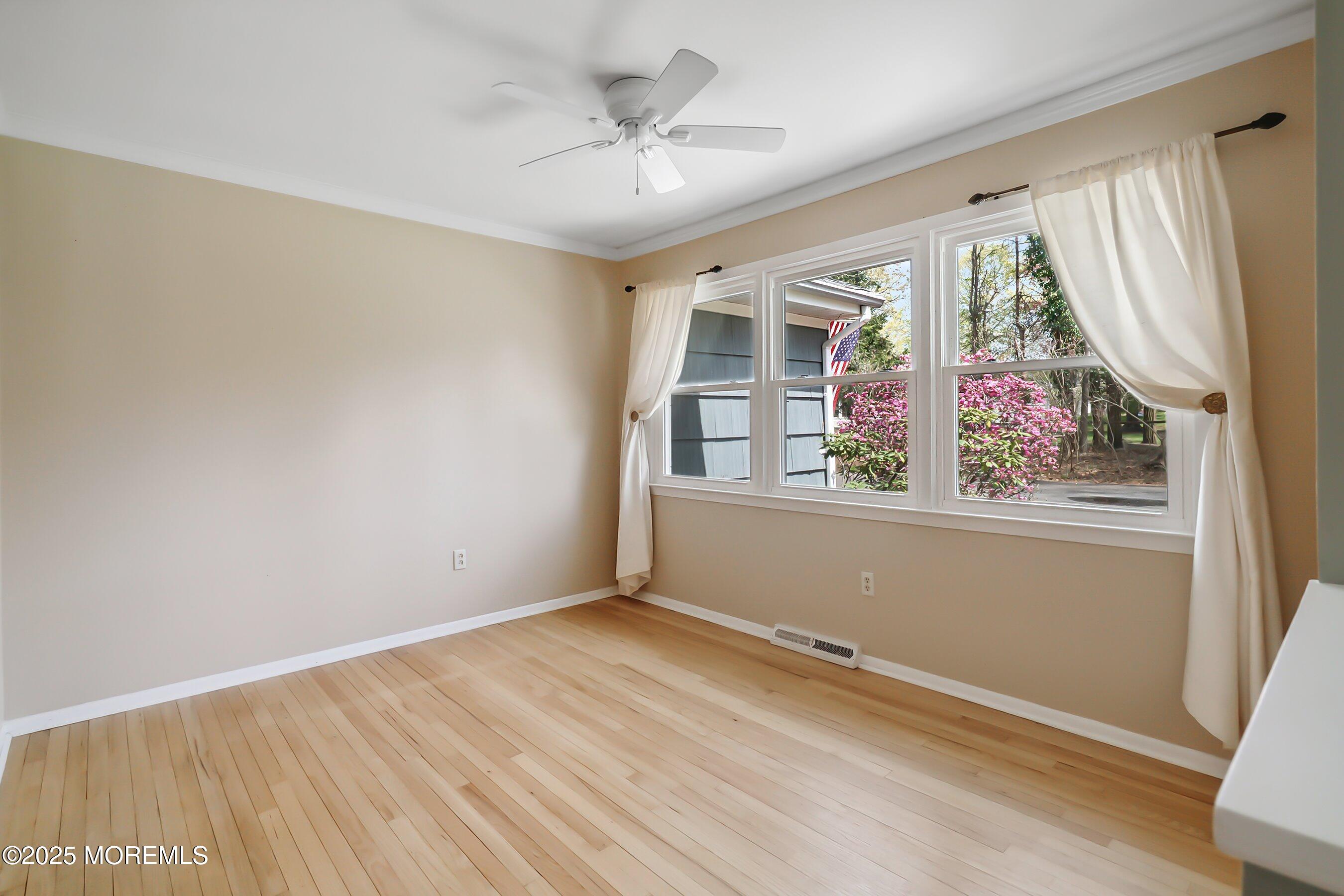 53 Birchwood Court, Tinton Falls, New Jersey image 13