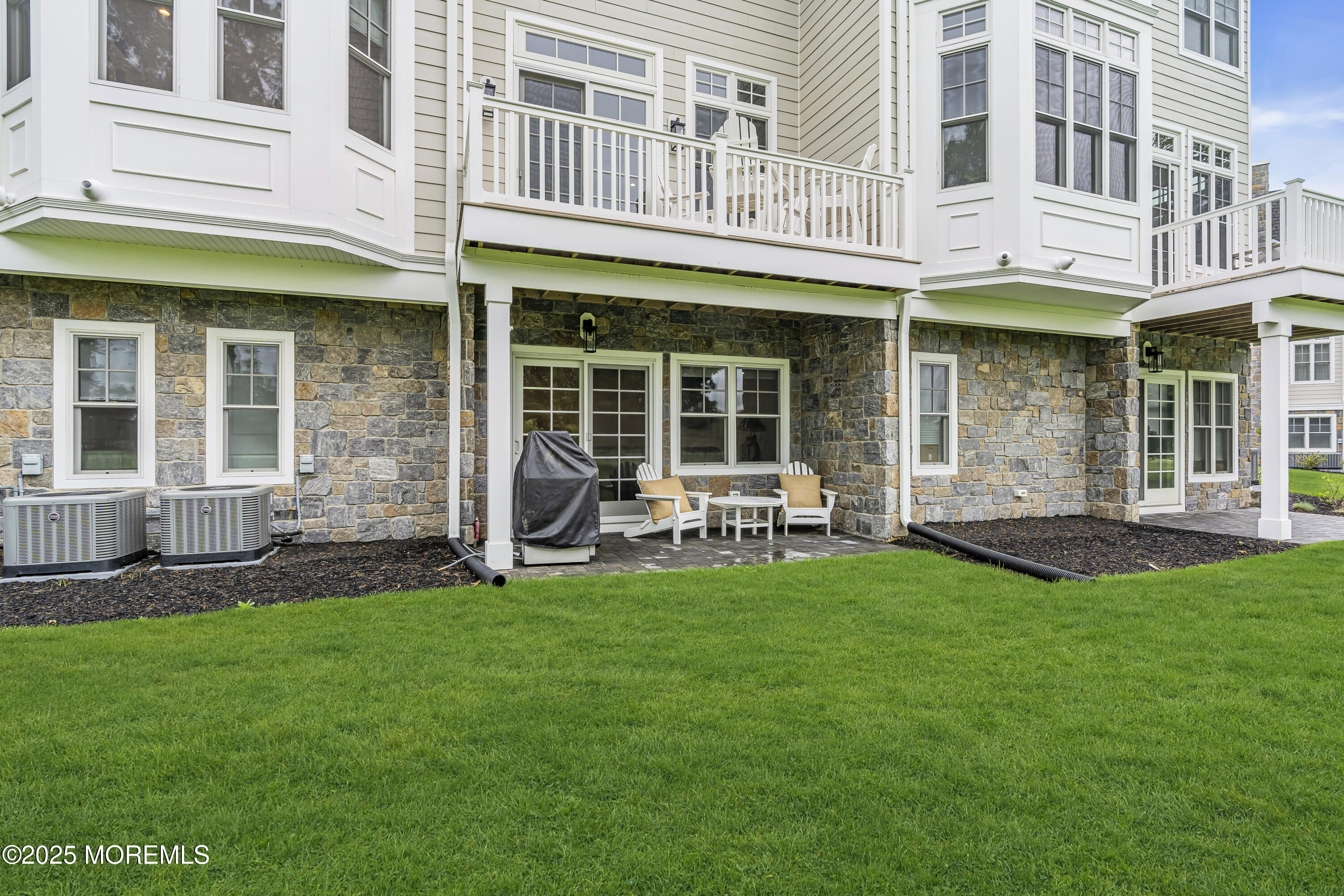 111 Eagle Way, Eatontown, New Jersey image 46