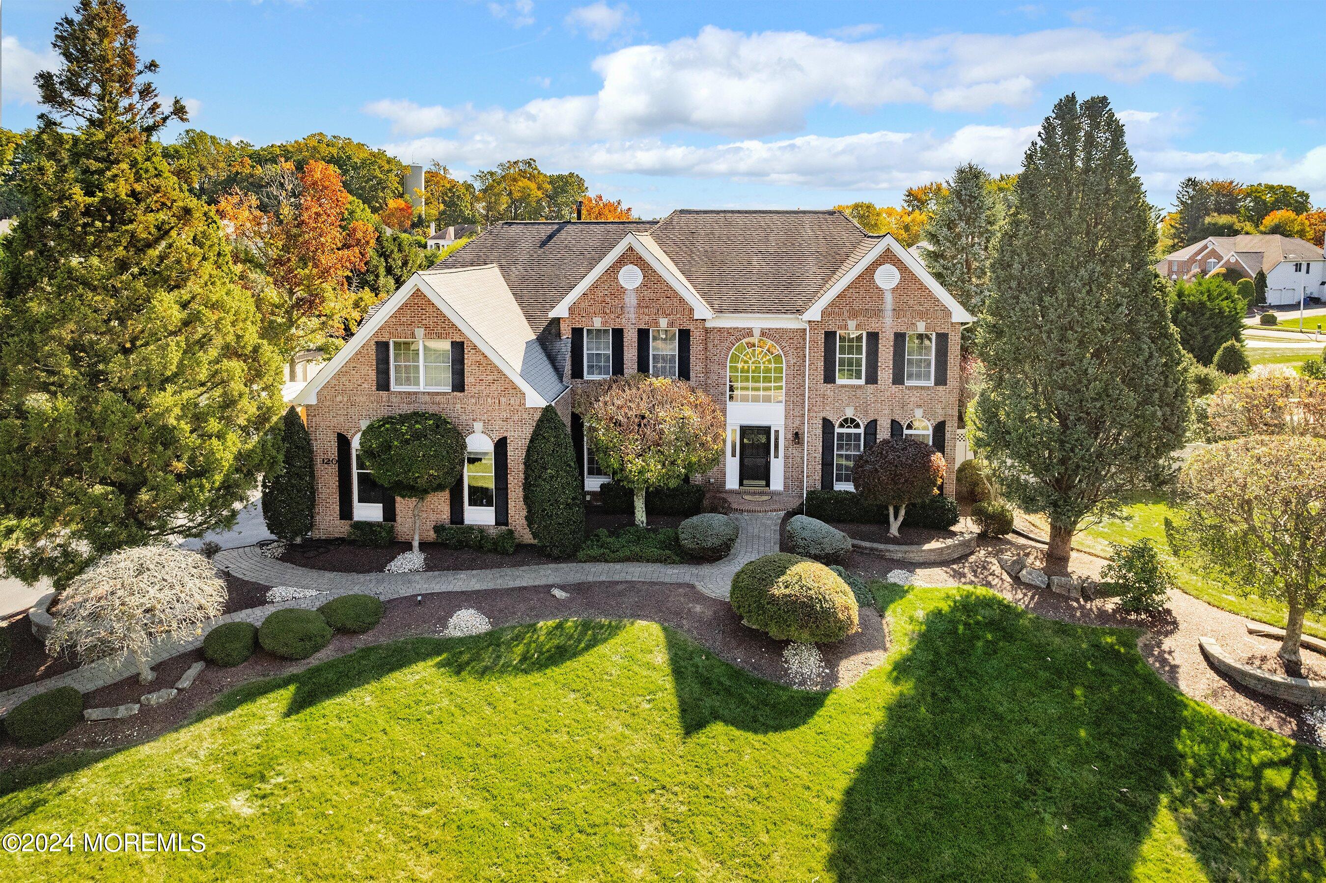 120 Country View Drive, Freehold, New Jersey image 2