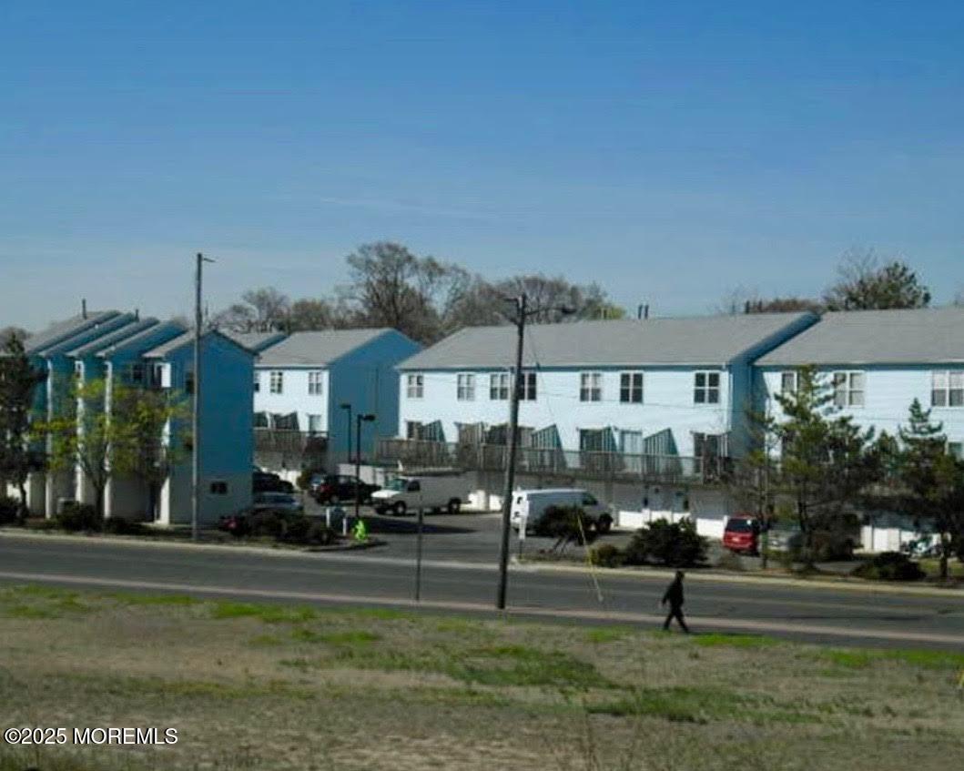 4 Beachway Avenue, Keansburg, New Jersey image 3