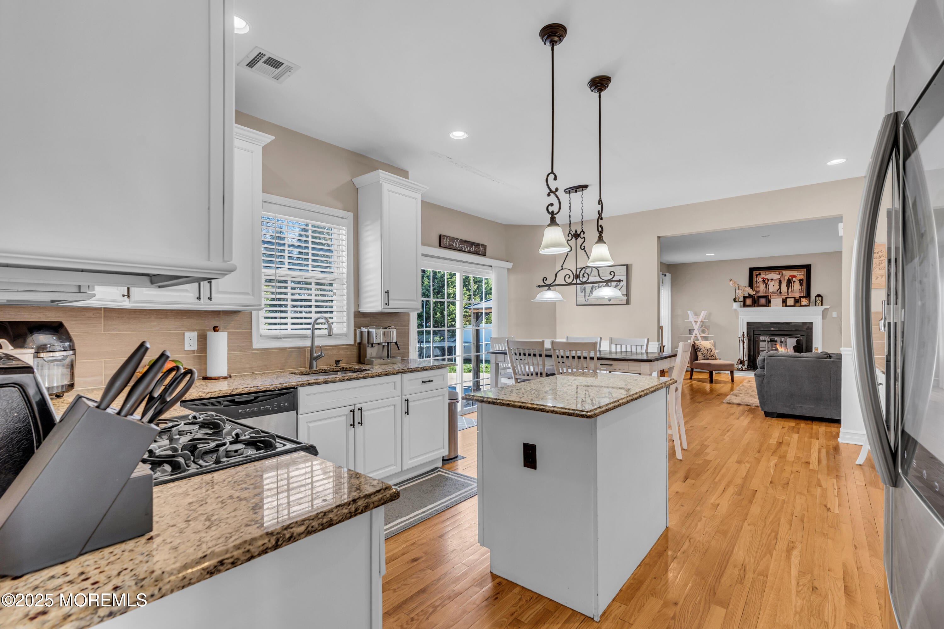 93 Fortune Court, Toms River, New Jersey image 14