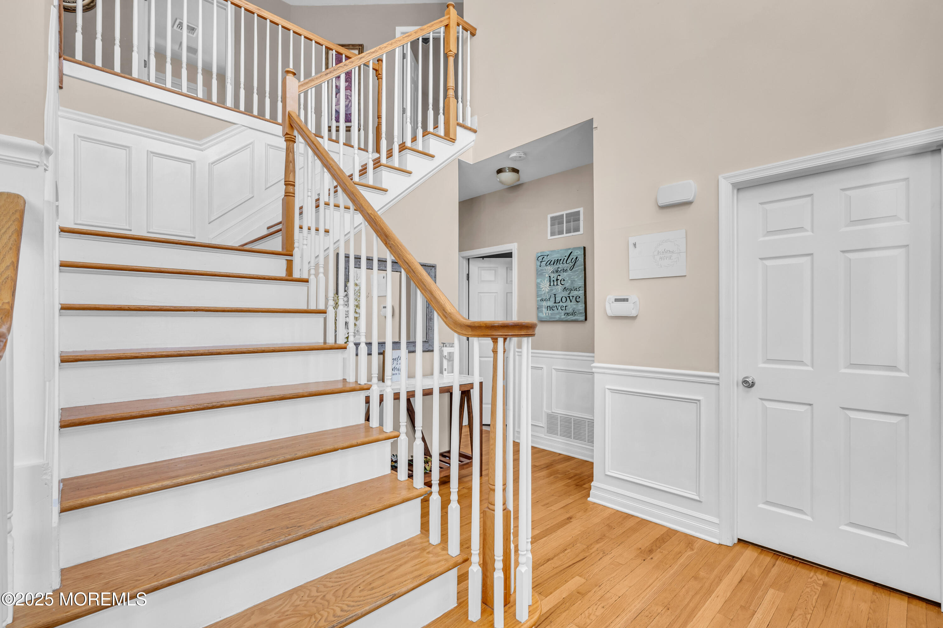 93 Fortune Court, Toms River, New Jersey image 25