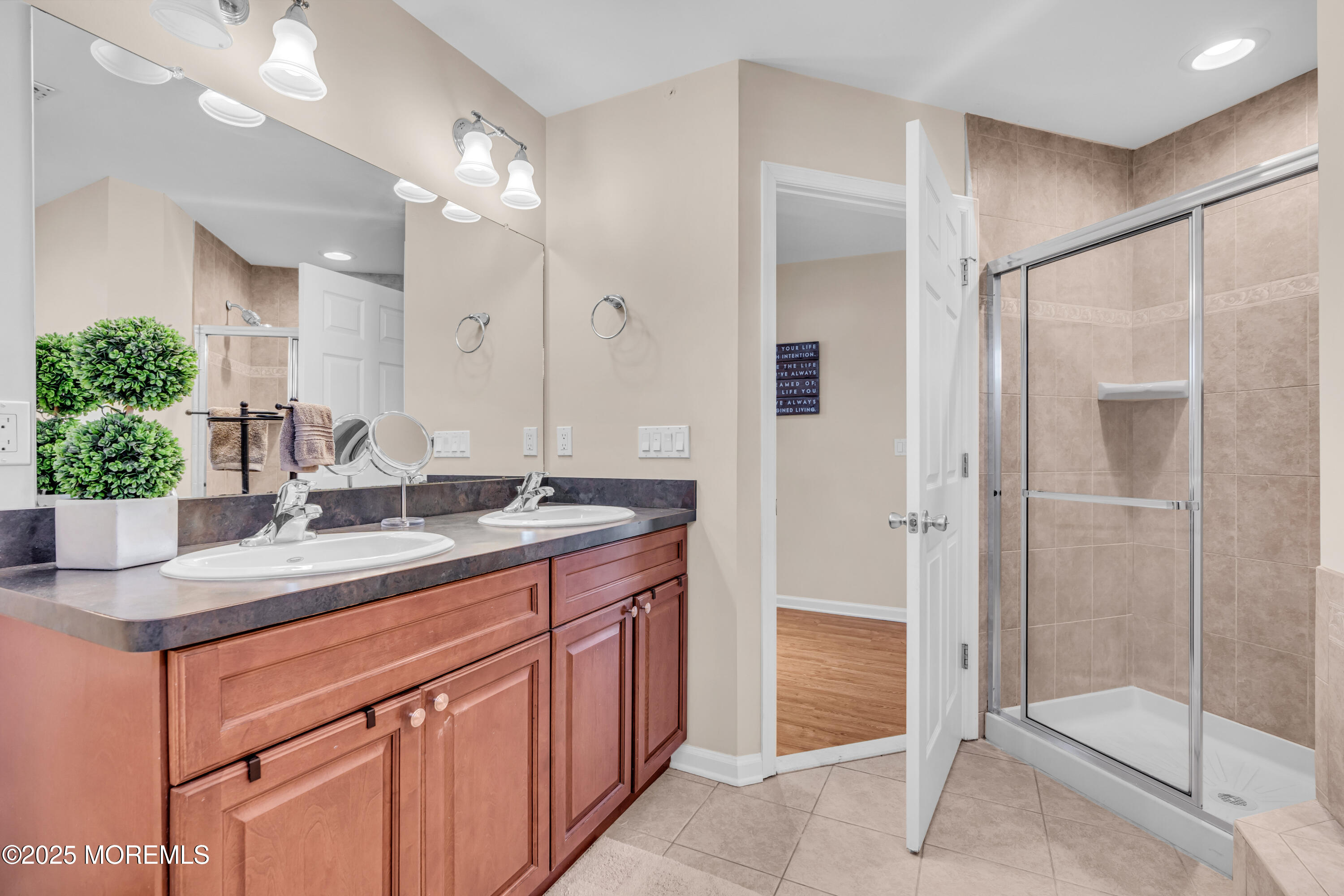 93 Fortune Court, Toms River, New Jersey image 30