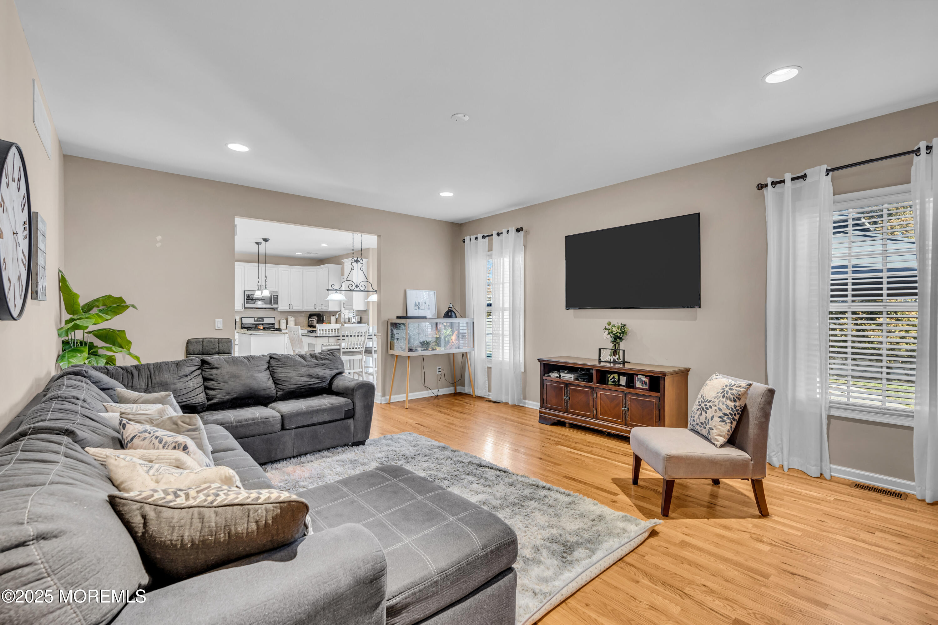 93 Fortune Court, Toms River, New Jersey image 20