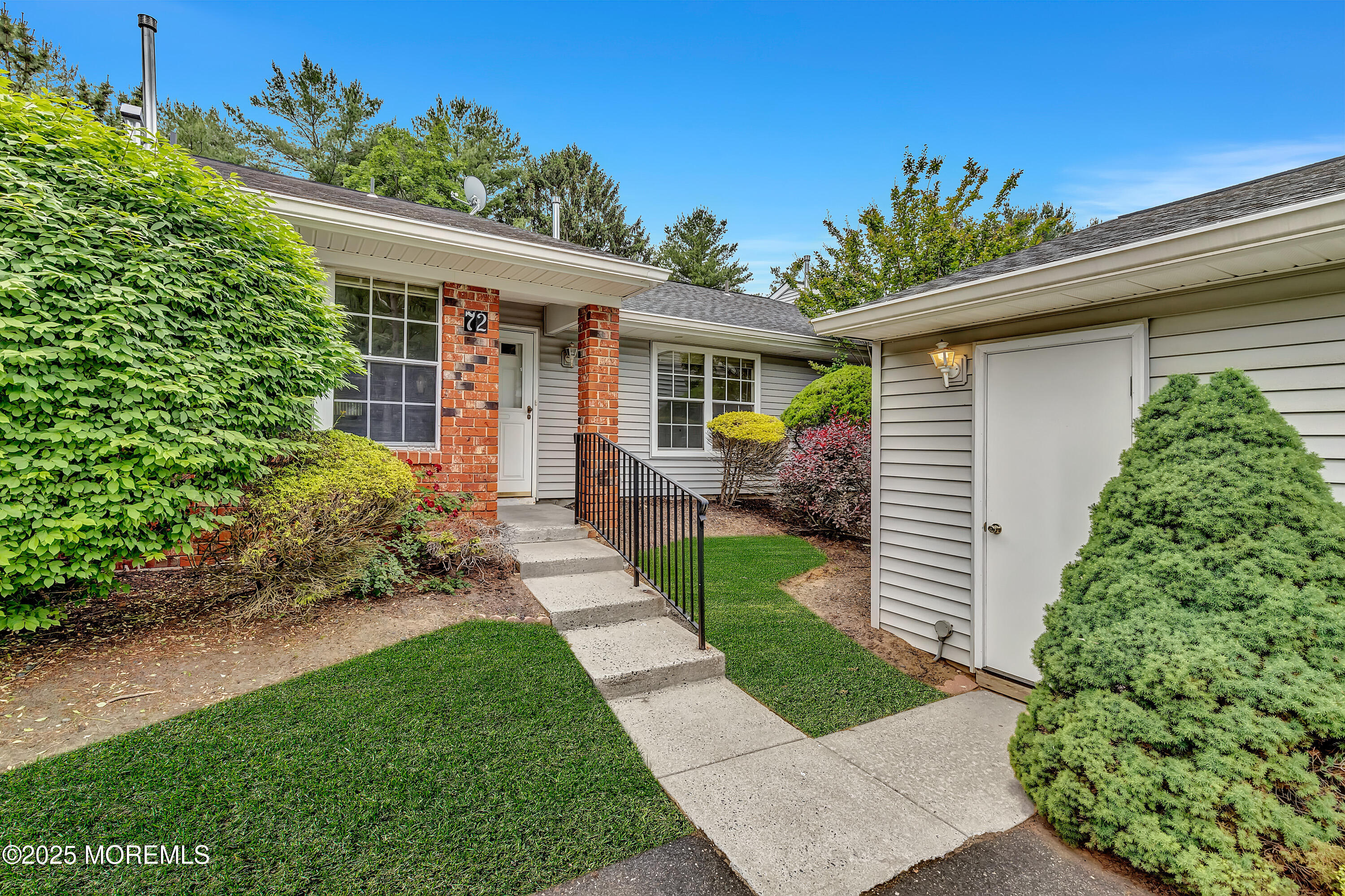 72 Boxwood Terrace