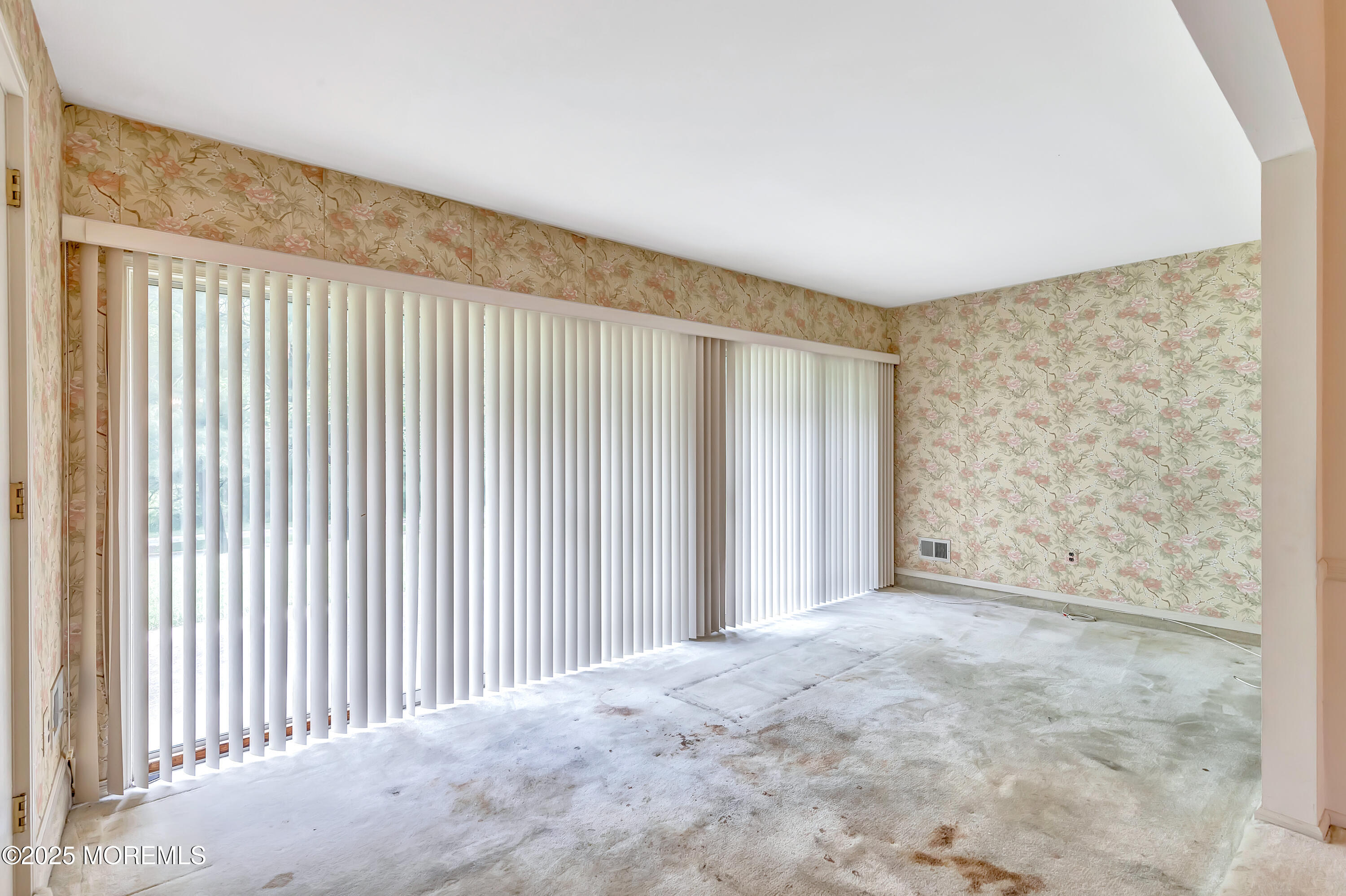 72 Boxwood Terrace, Red Bank, New Jersey image 15