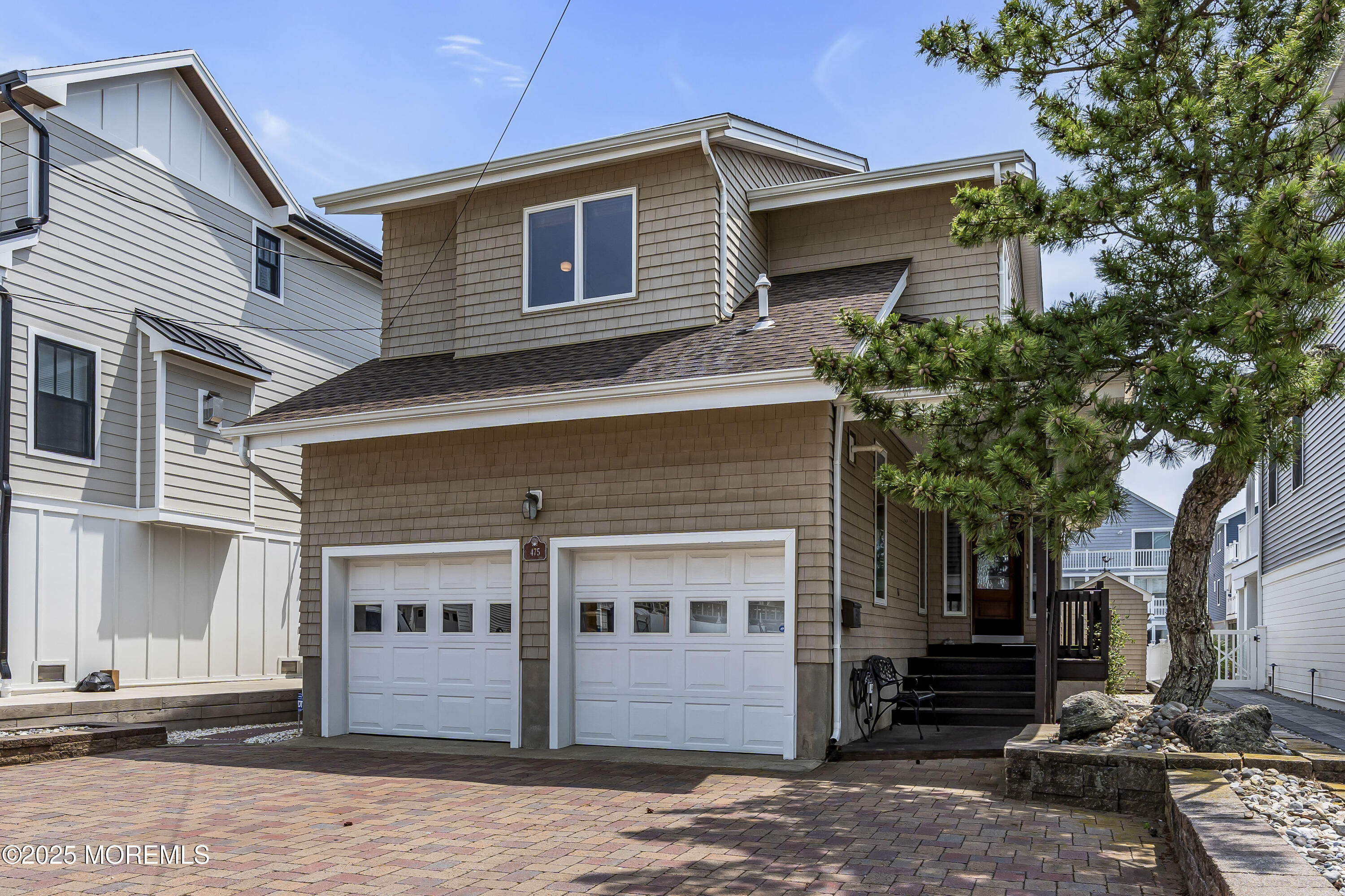 475 Long Avenue