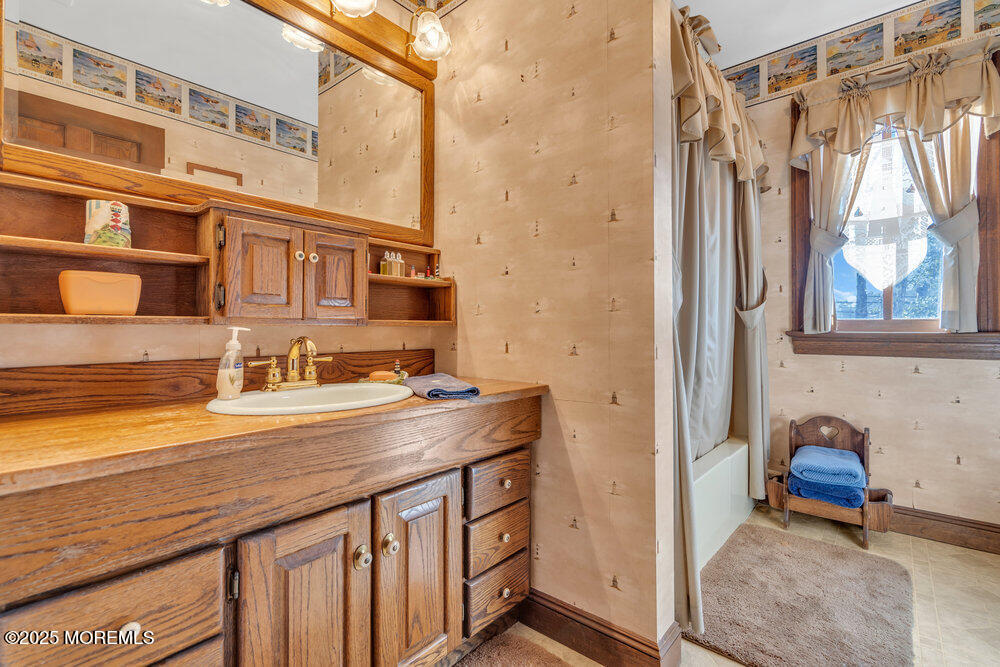 16 Colton Court, Bayville, New Jersey image 39