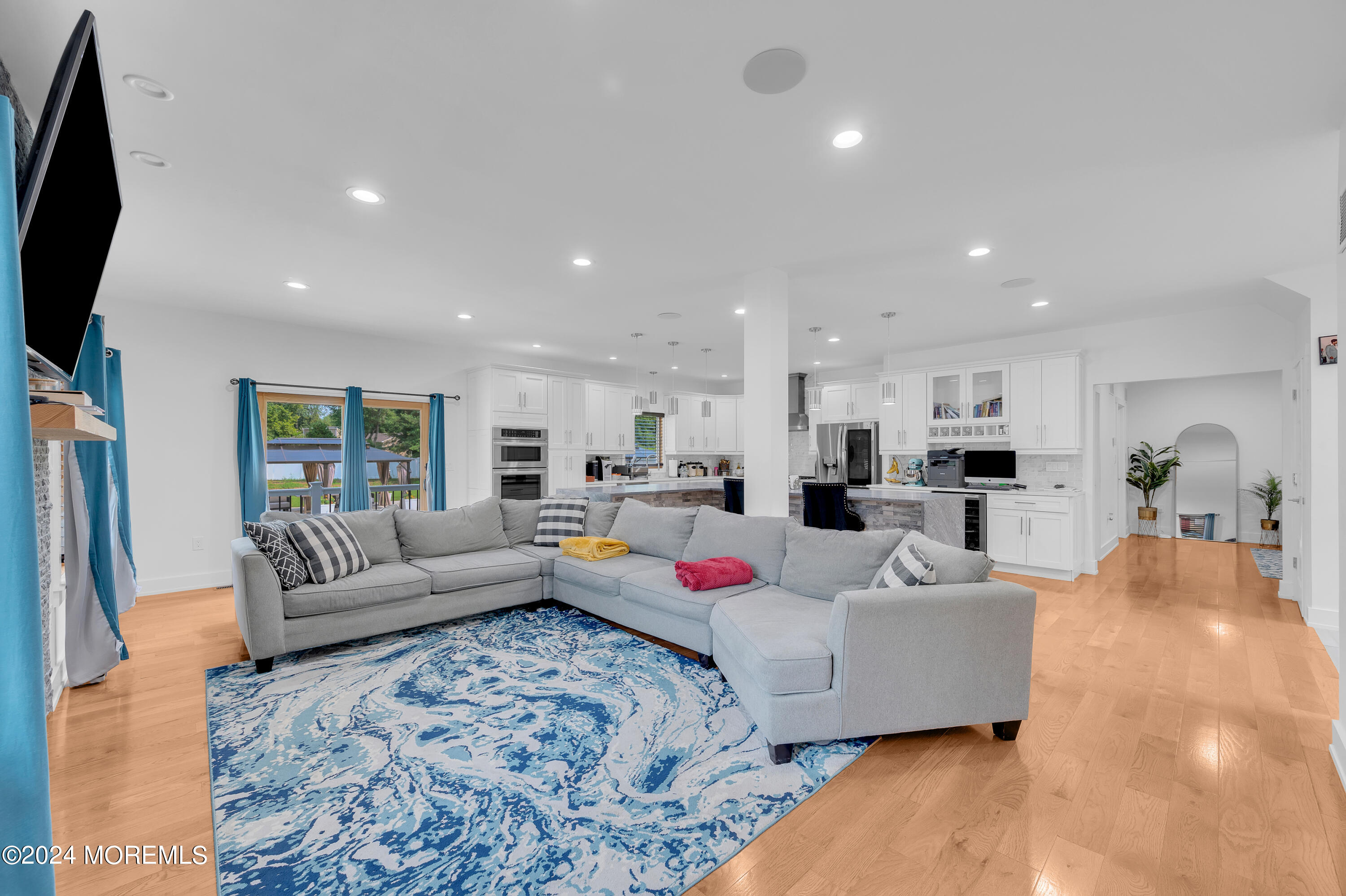 32 Joysan Terrace, Freehold, New Jersey image 29