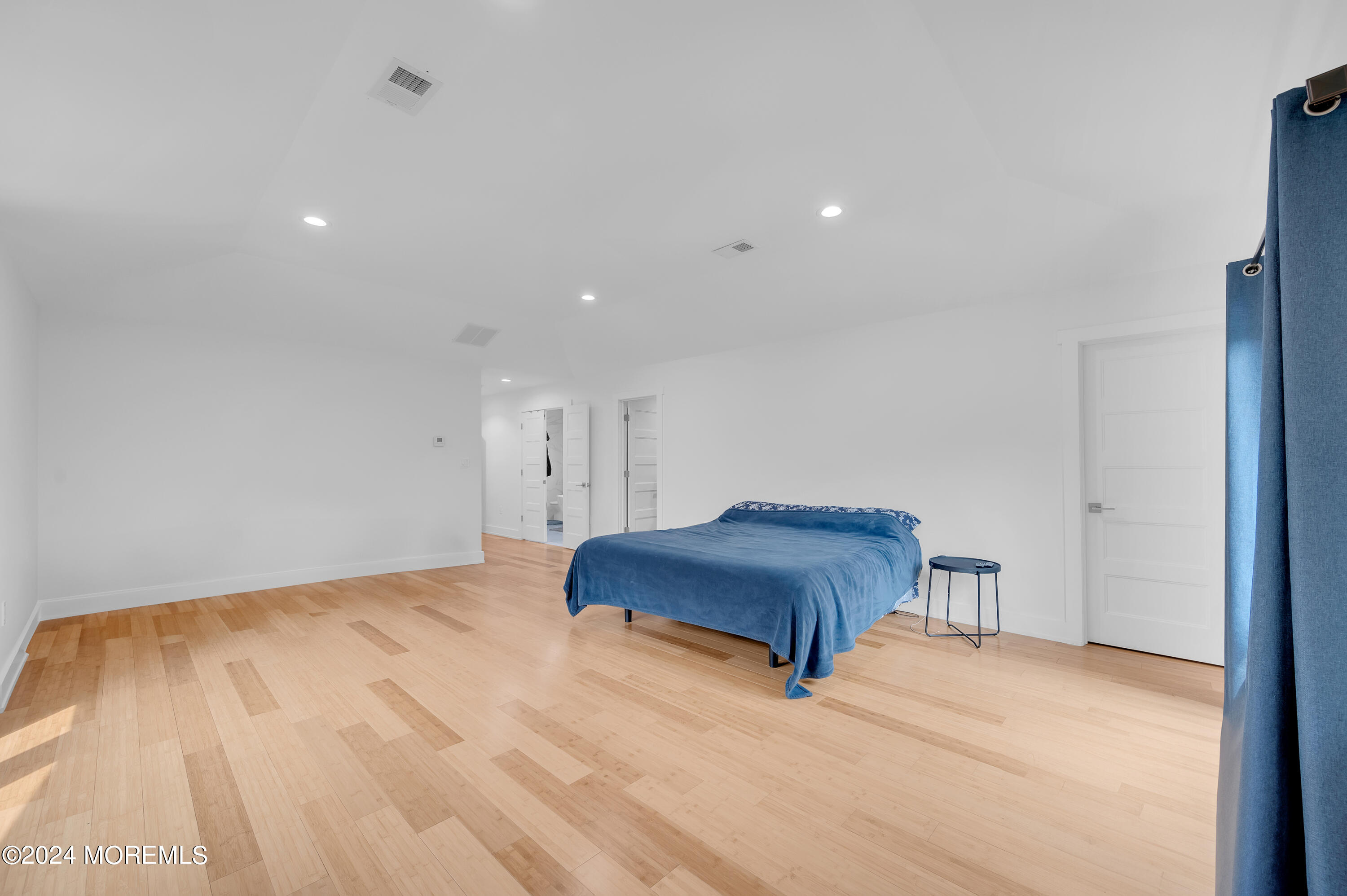 32 Joysan Terrace, Freehold, New Jersey image 45