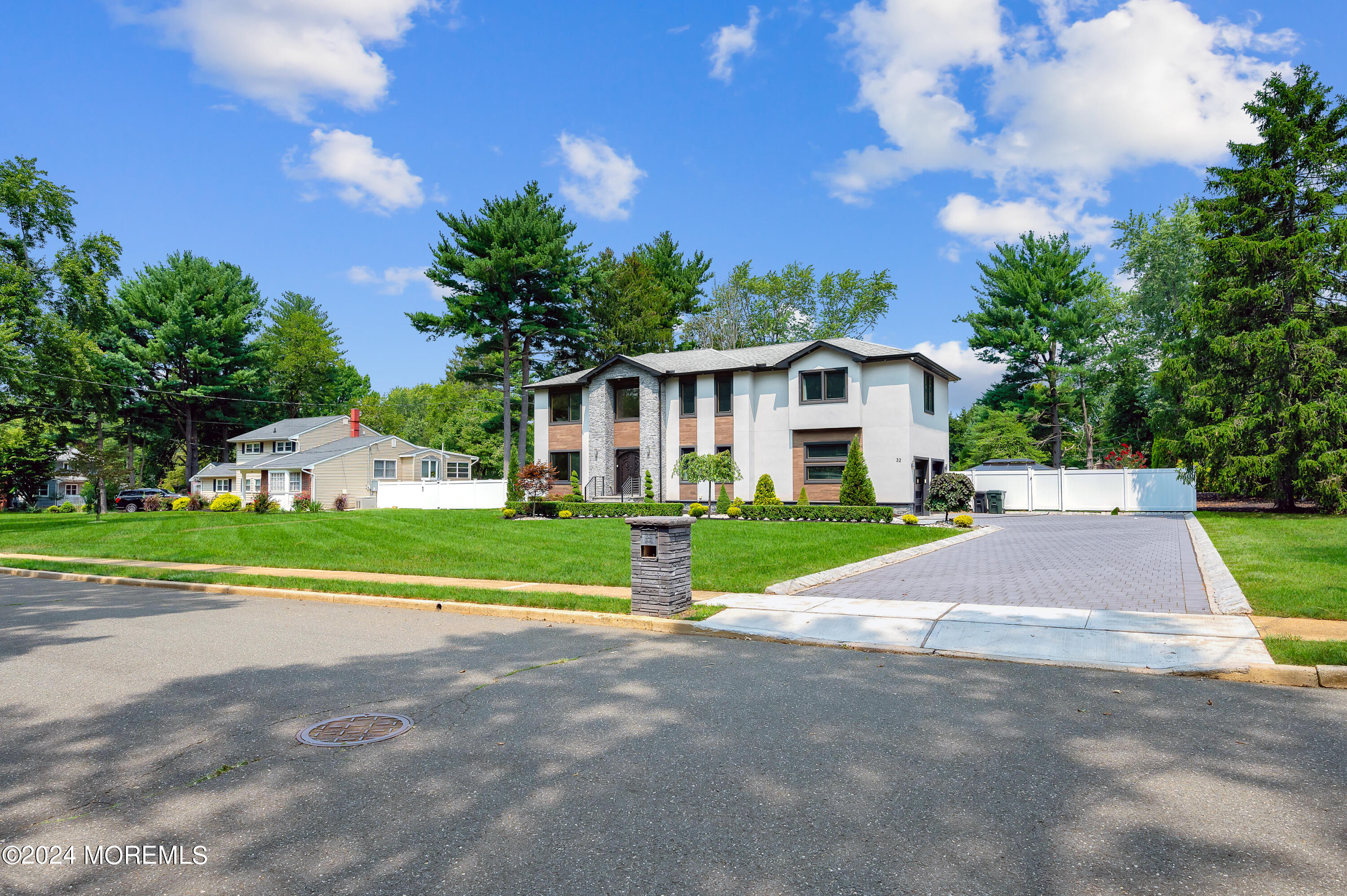 32 Joysan Terrace, Freehold, New Jersey image 5