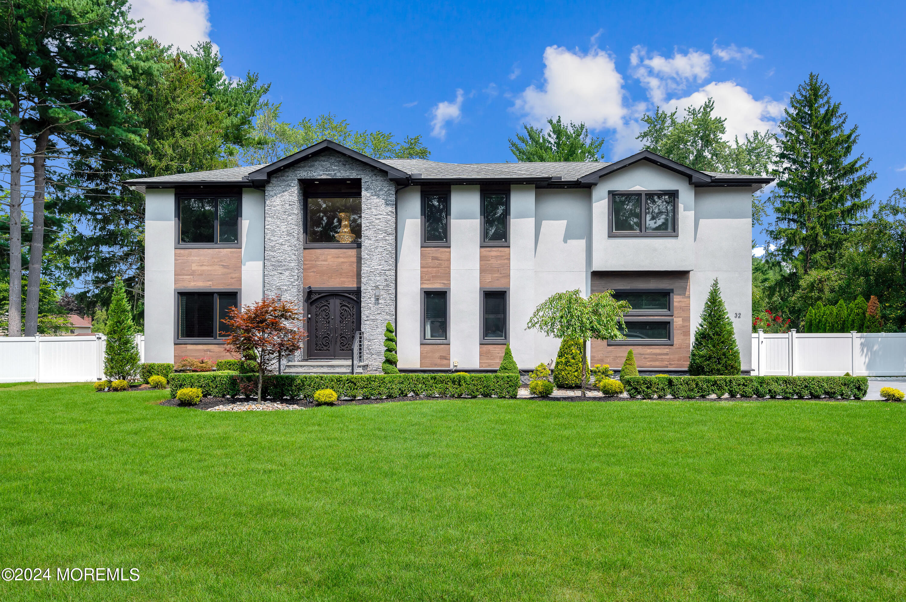 32 Joysan Terrace, Freehold, New Jersey image 8