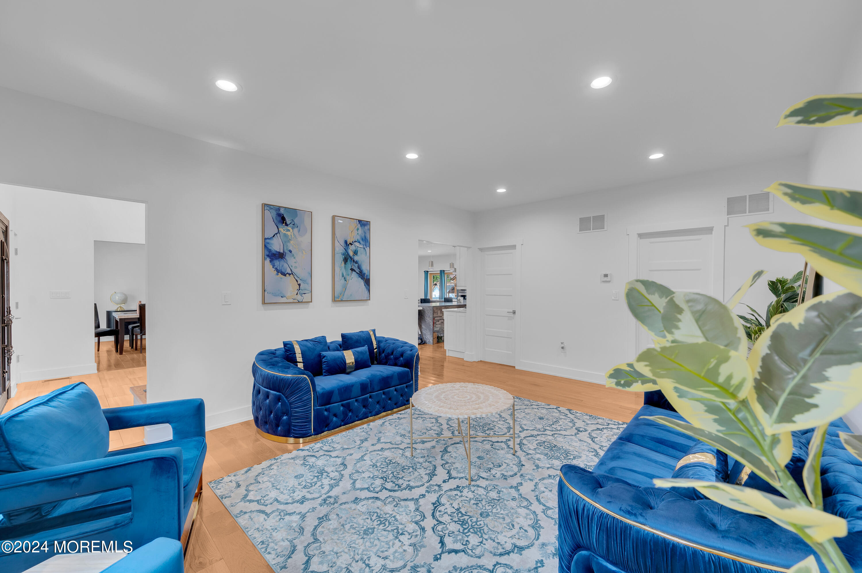 32 Joysan Terrace, Freehold, New Jersey image 37