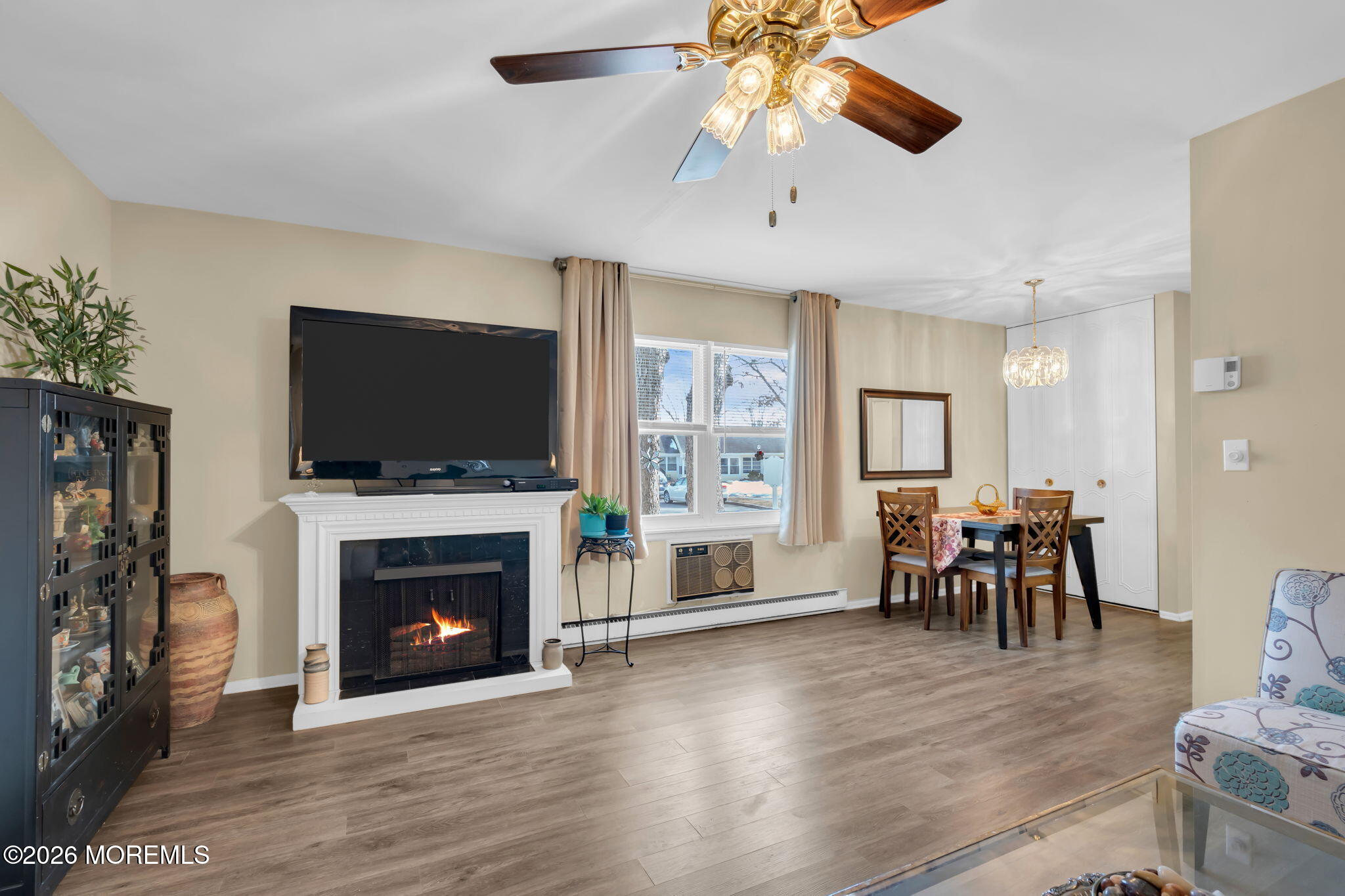 303A W Malvern Court