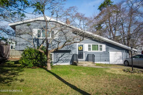 712 Beach Avenue, Beachwood, NJ 08722 - MLS#: 22508769