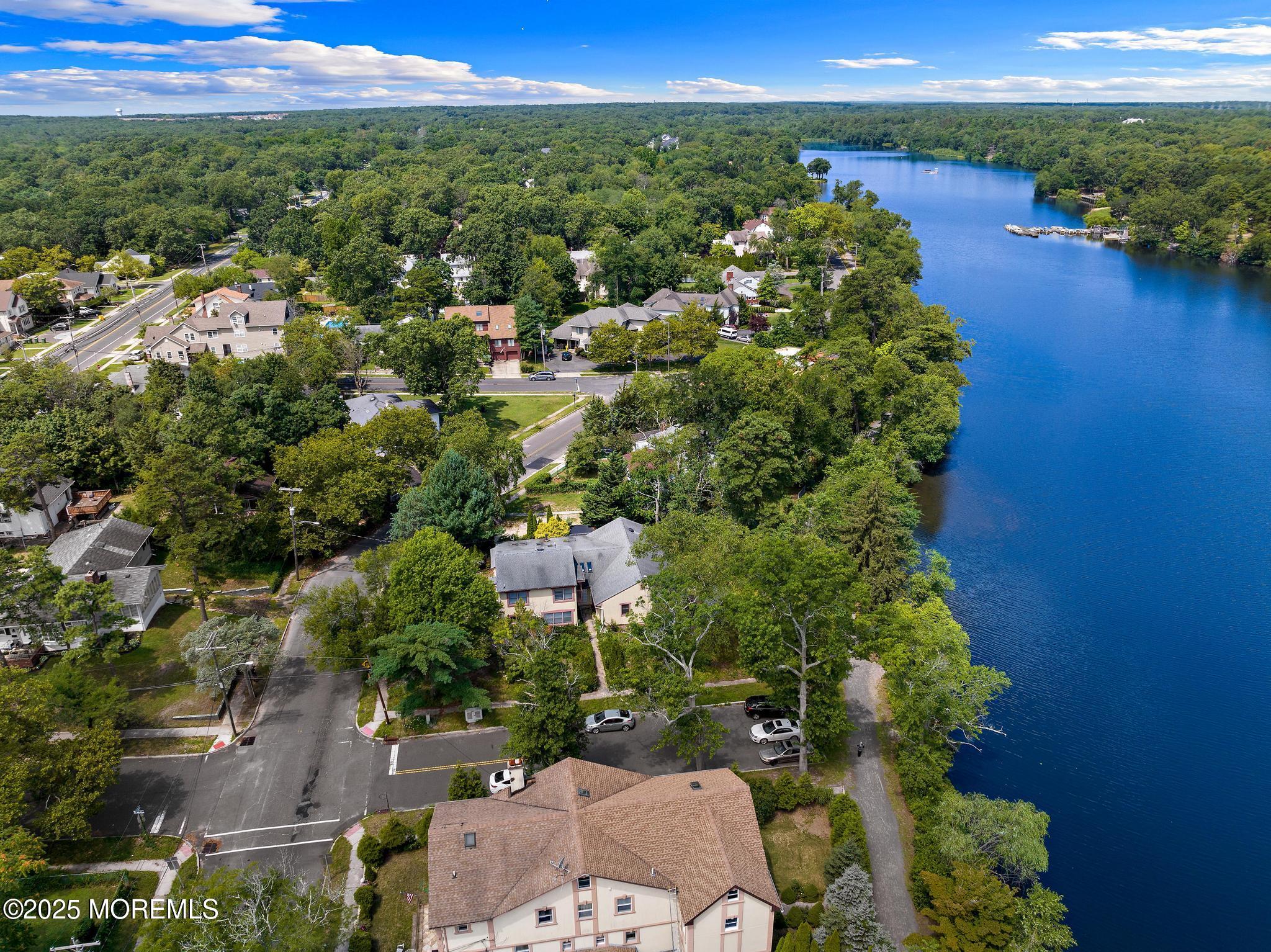 107 S Lake Drive, Lakewood, New Jersey image 17