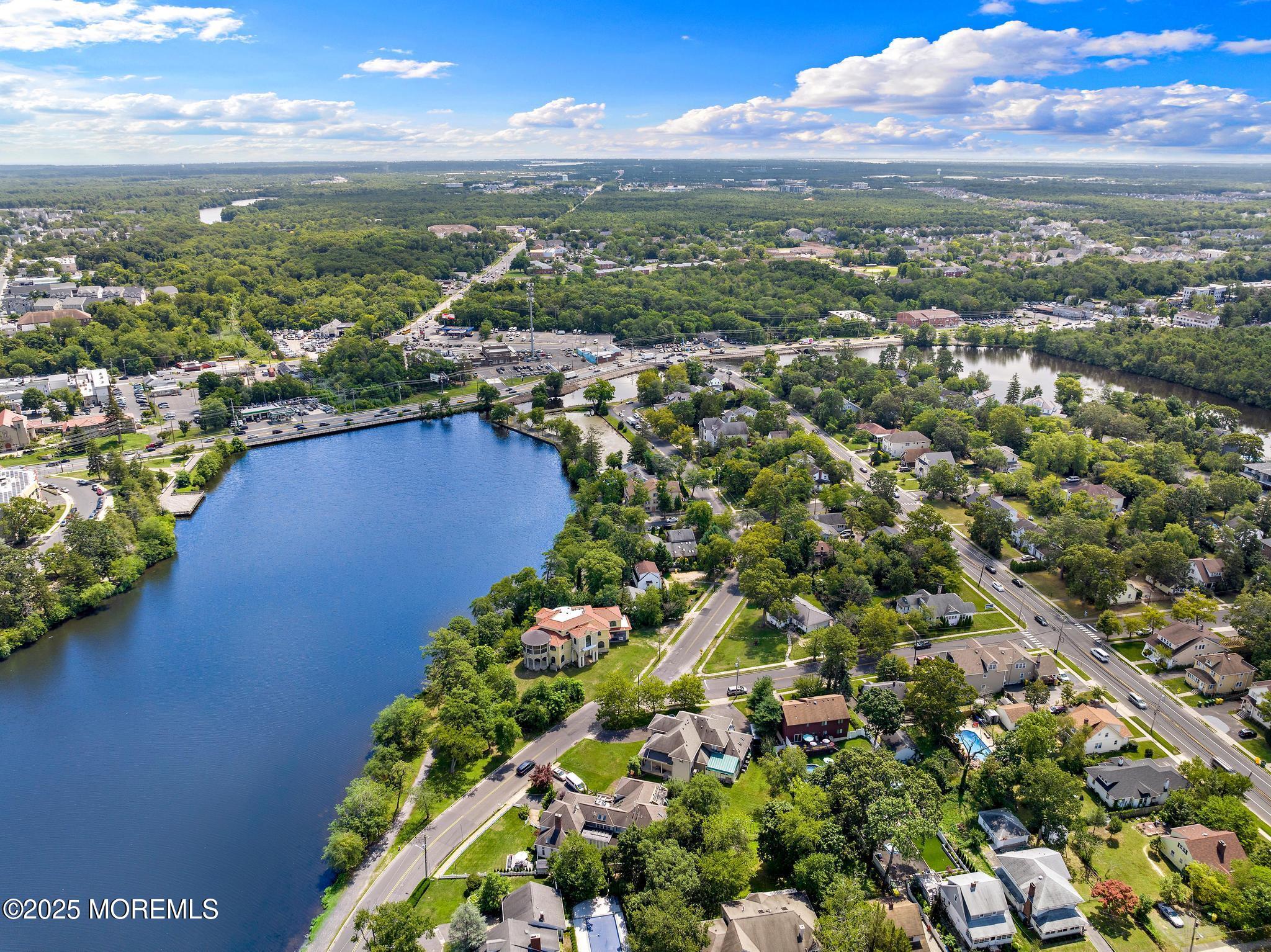 107 S Lake Drive, Lakewood, New Jersey image 11