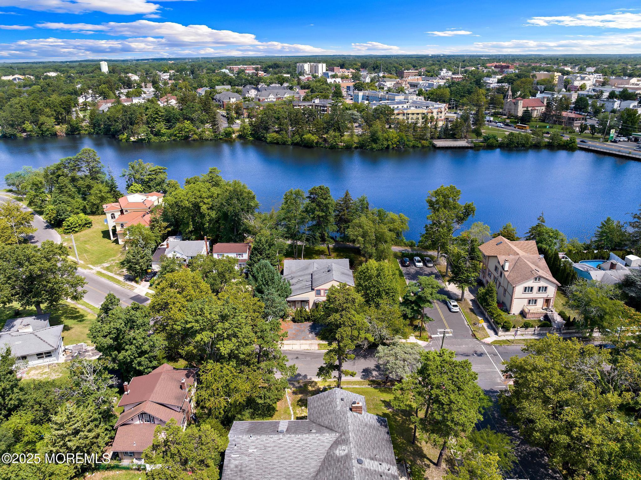 107 S Lake Drive, Lakewood, New Jersey image 14