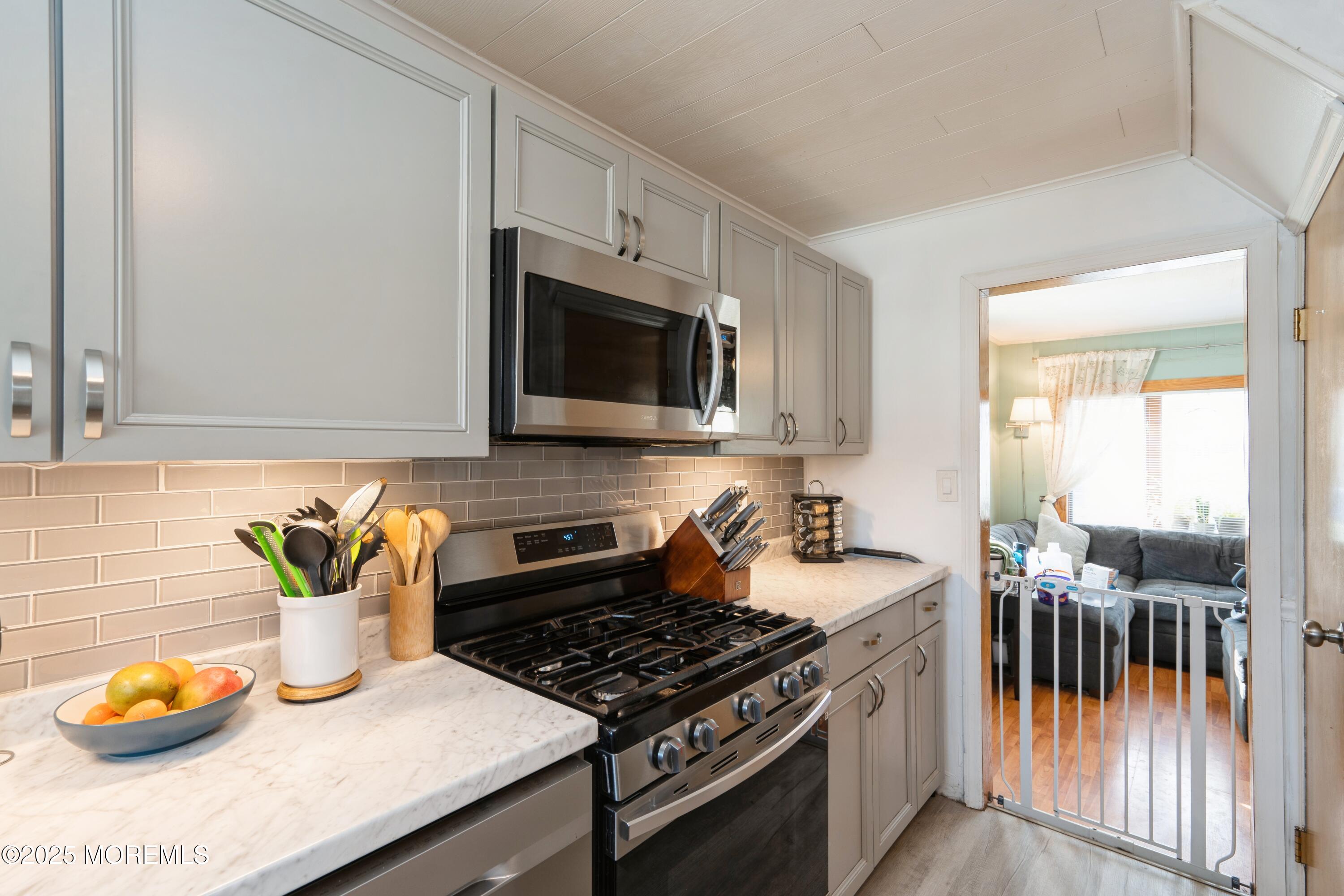 188 Orchard Avenue, South Amboy, New Jersey image 12