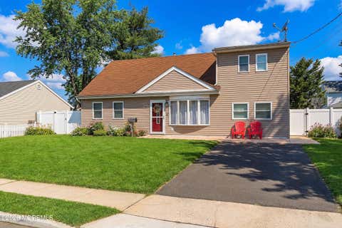 Homes For Sale - 30 Mountain Avenue<br/> Hazlet, NJ 07730