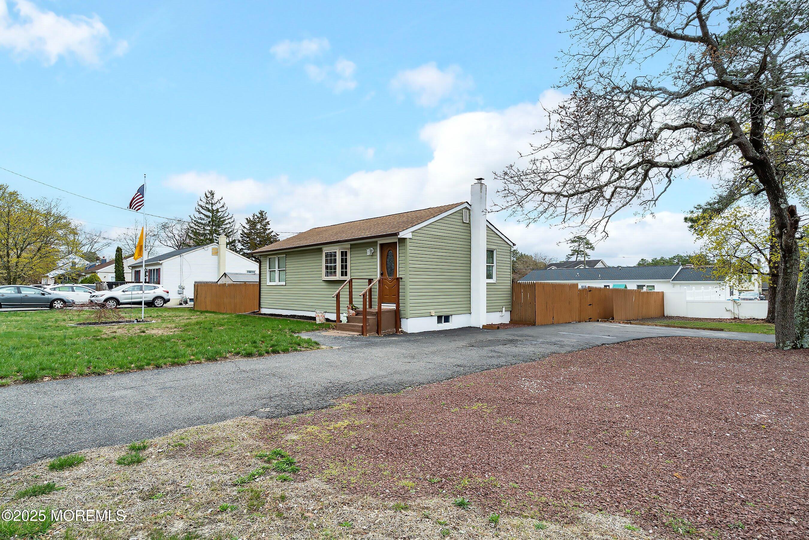 900 Commonwealth Boulevard, Toms River, New Jersey image 28
