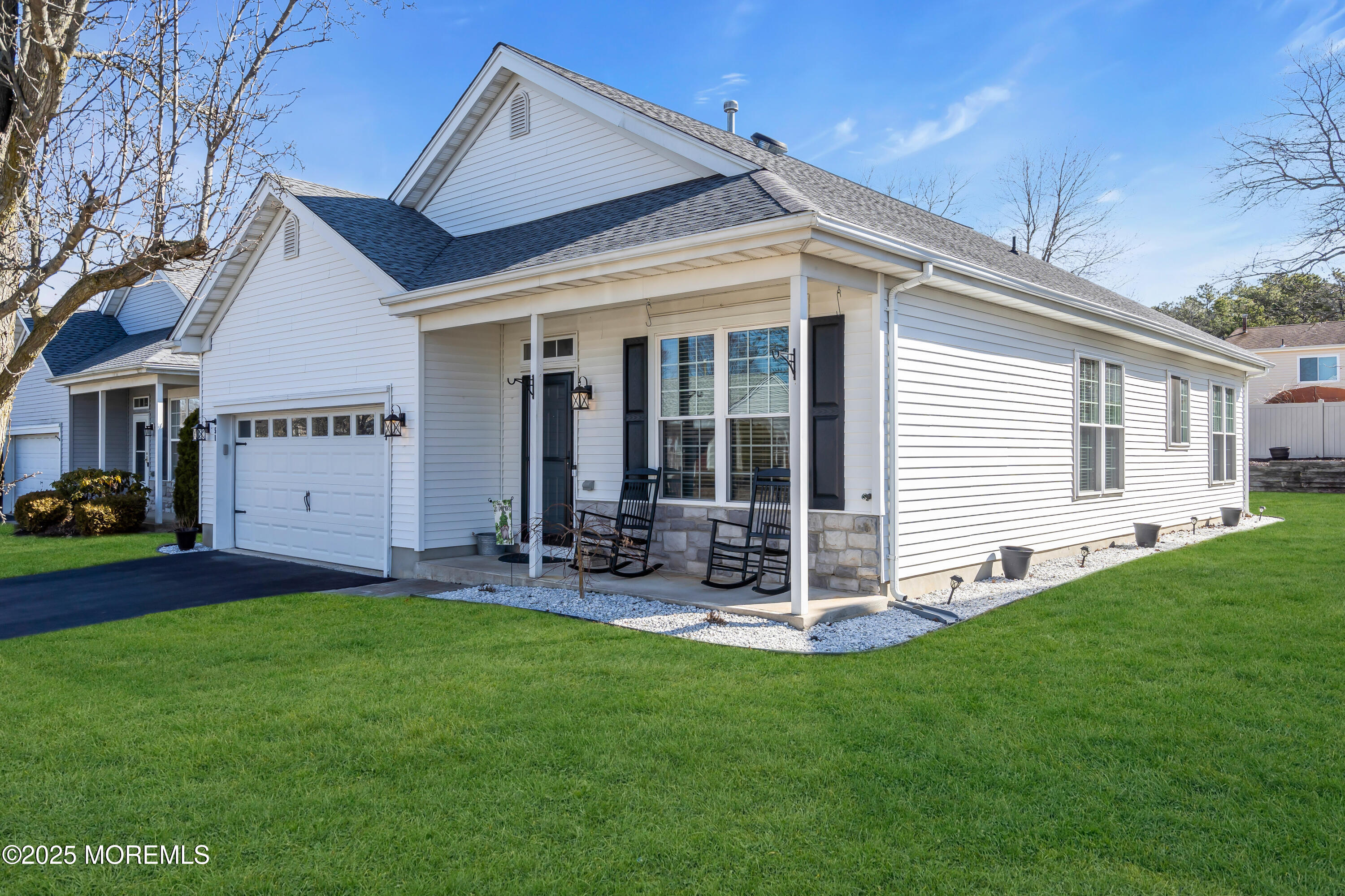51 Robin Lane, Barnegat, New Jersey image 4