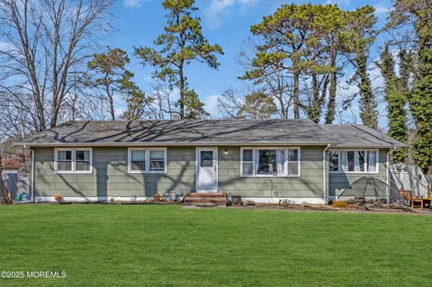 MLS: 22507035