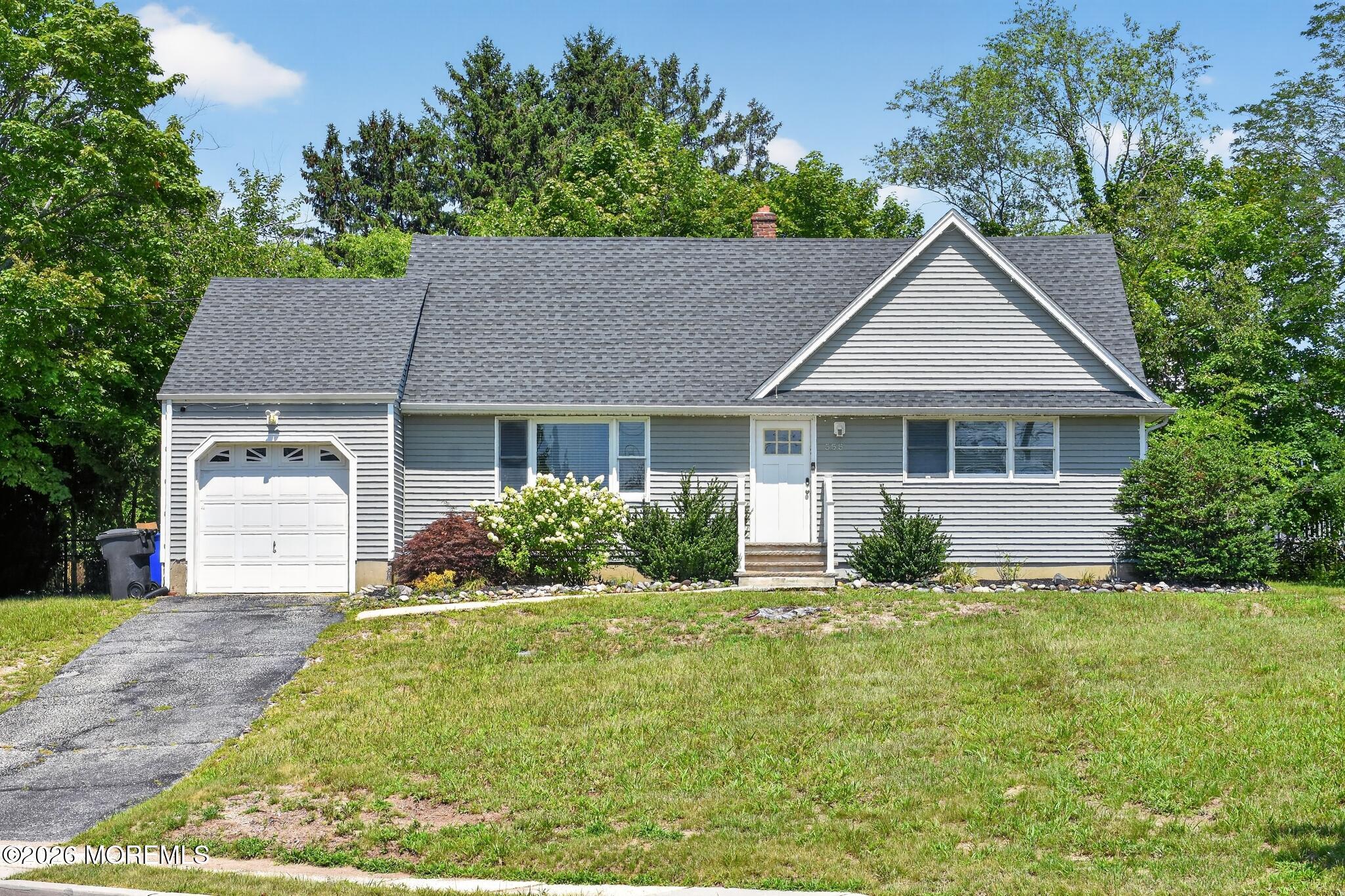 555 Brookside Drive