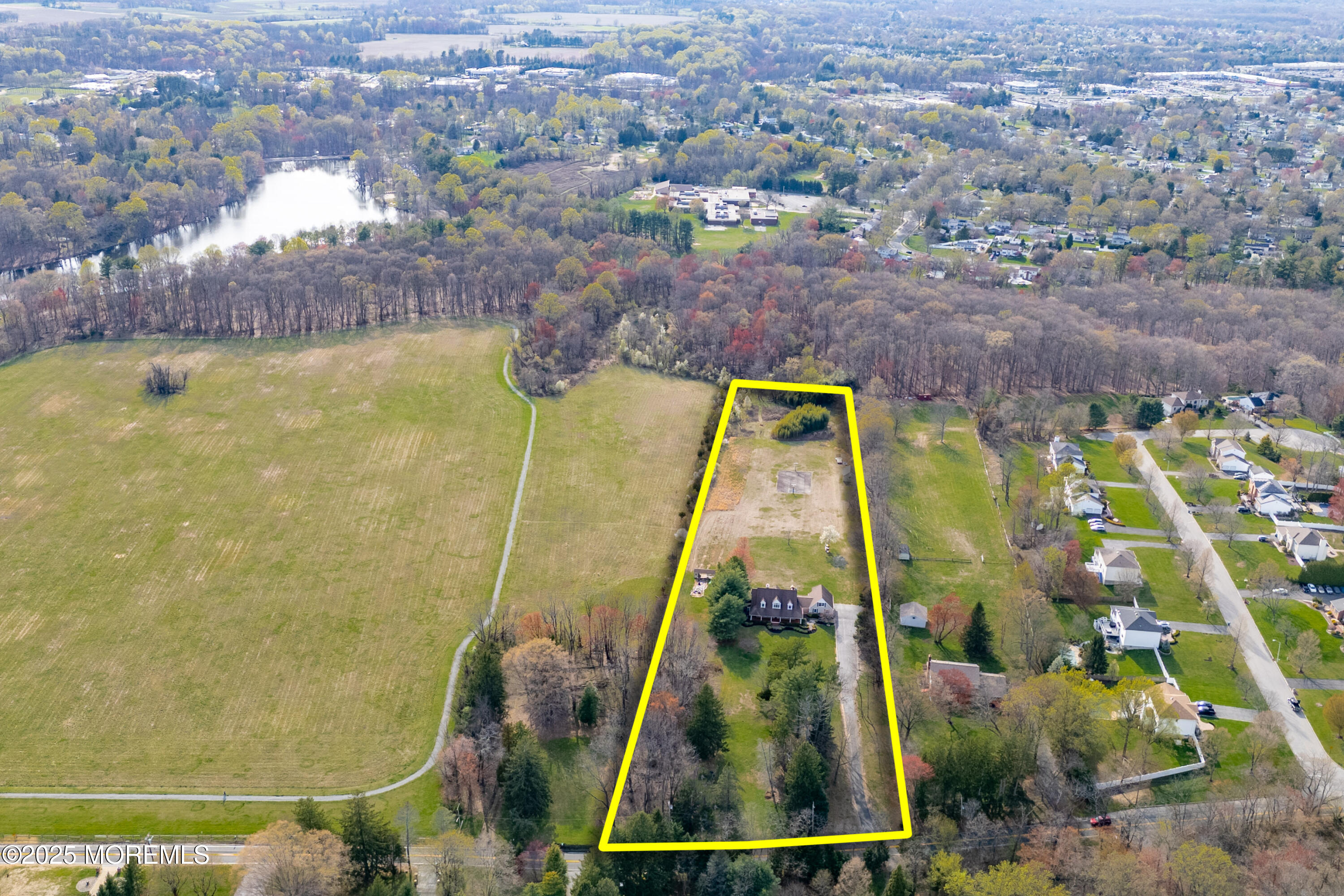 155 Robertsville Road, Freehold, New Jersey image 2