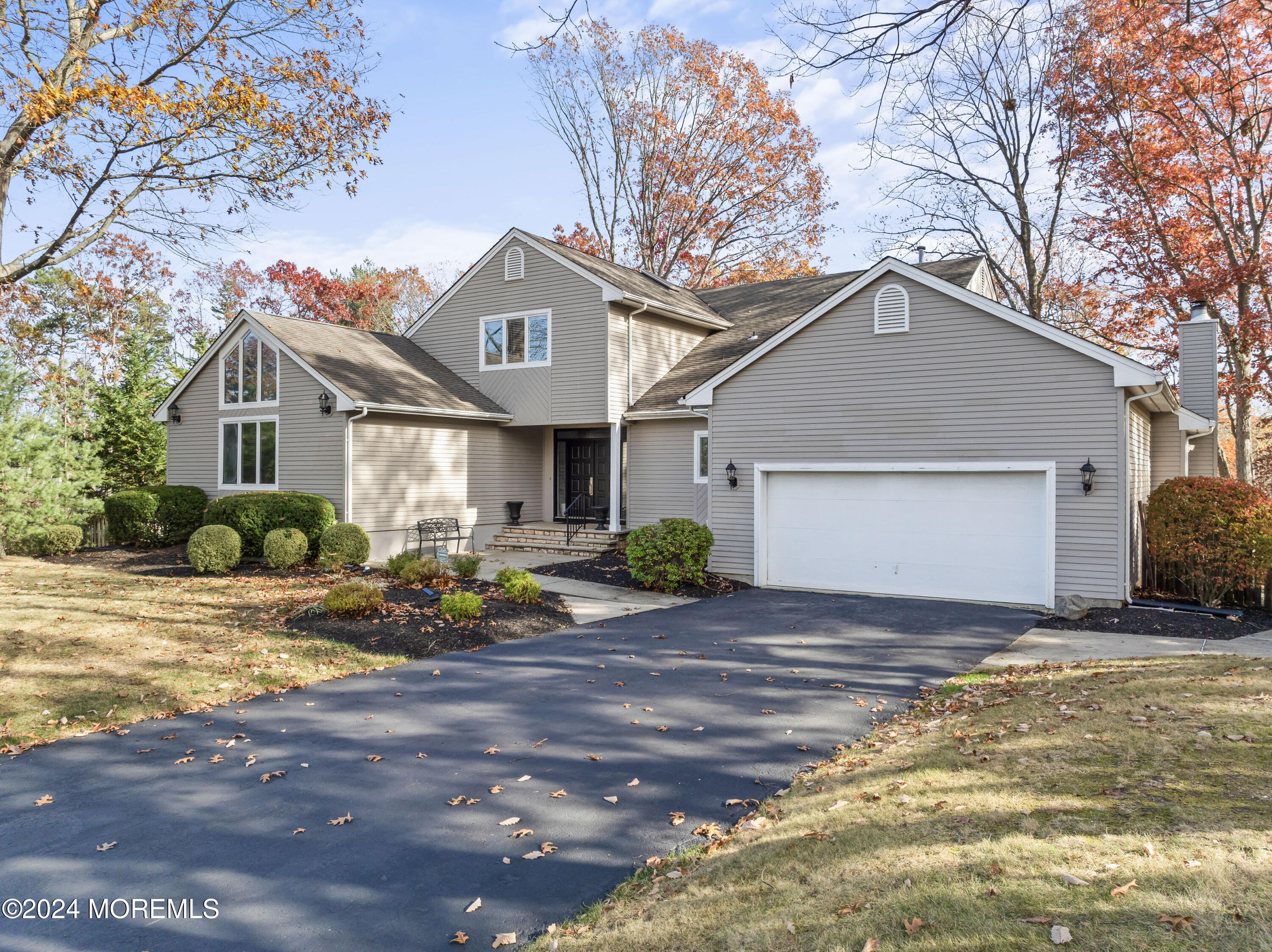 88 Windsor Drive, Eatontown, New Jersey image 1