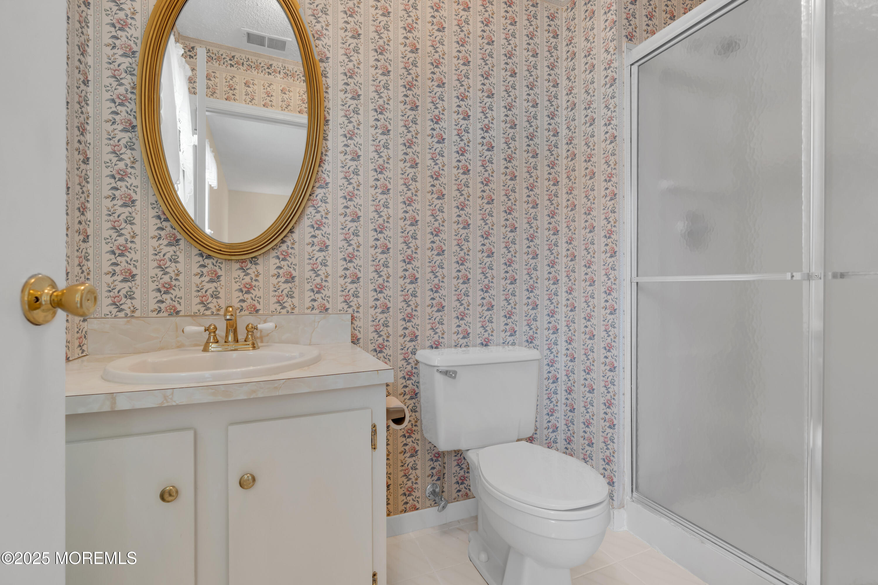 46 Edgeware Close #1000, Freehold, New Jersey image 21