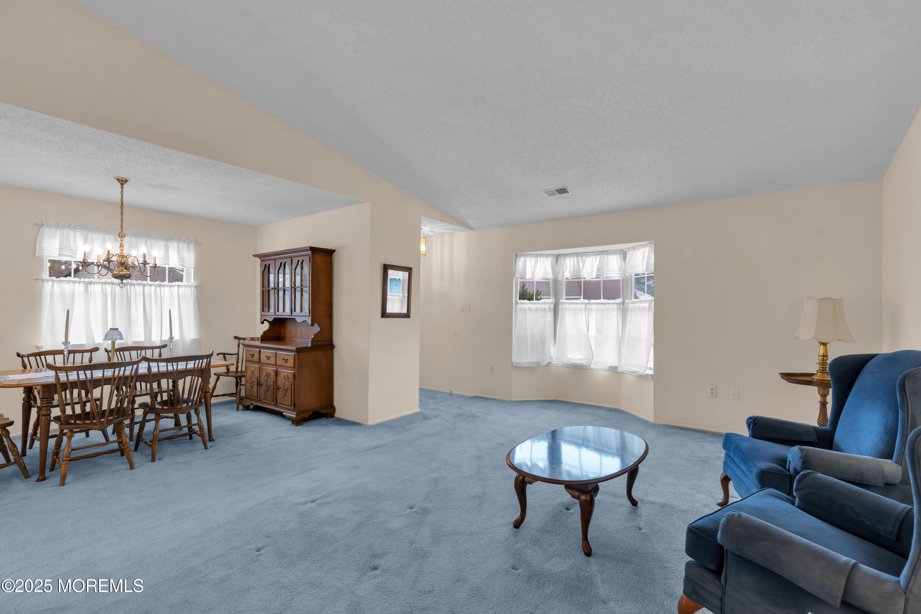 46 Edgeware Close #1000, Freehold, New Jersey image 7