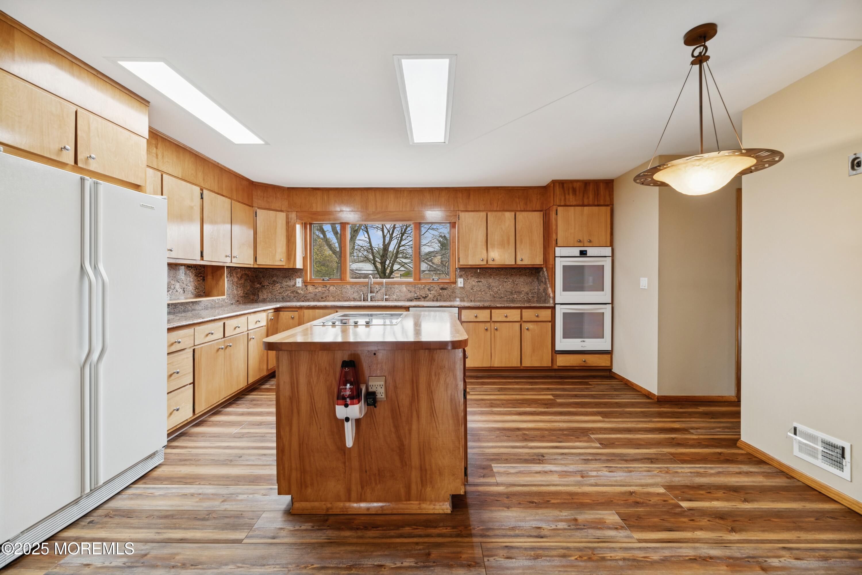 3 Holly Glen Way, Holmdel, New Jersey image 19