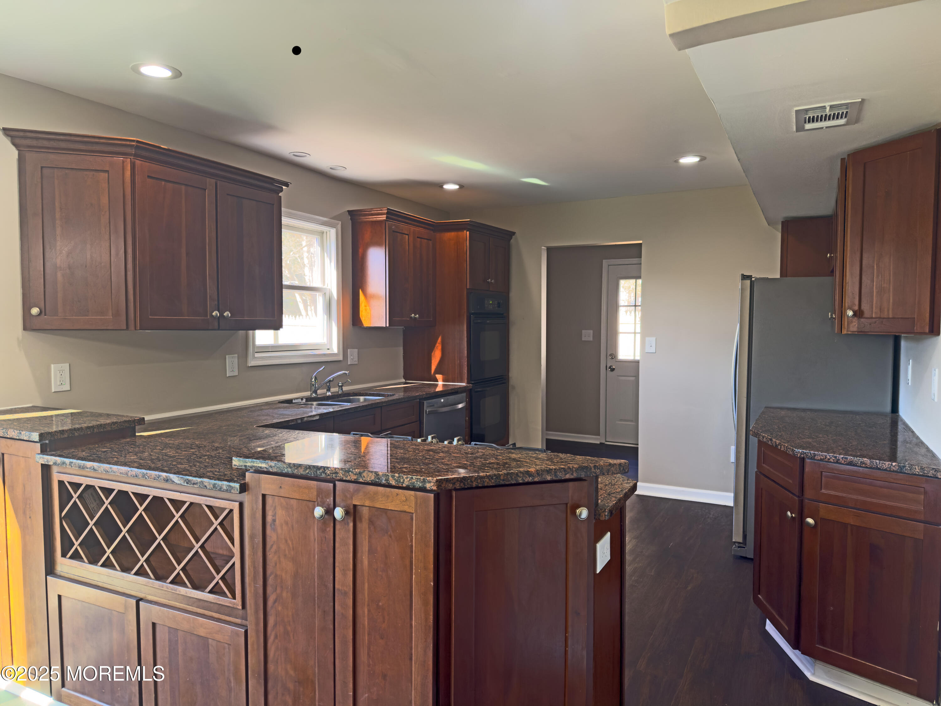 61 Sunset Place, Middletown, New Jersey image 2