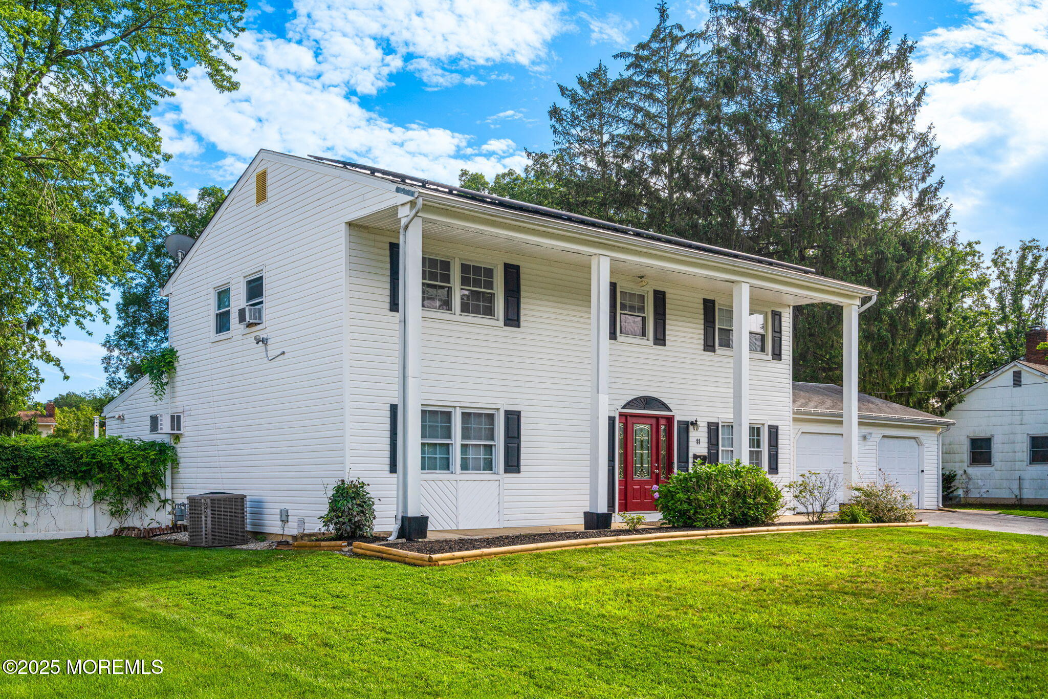 11 N Westfield Road