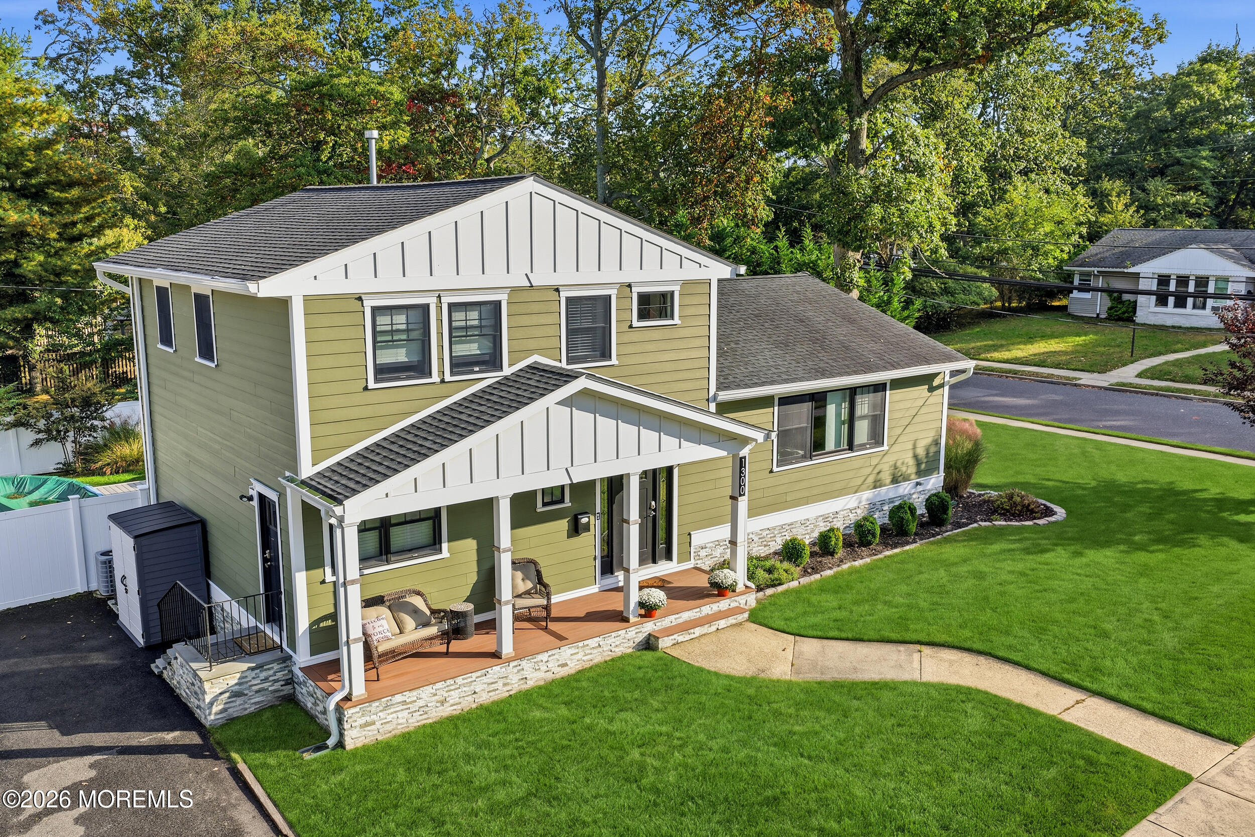 1300 Opdyke Avenue