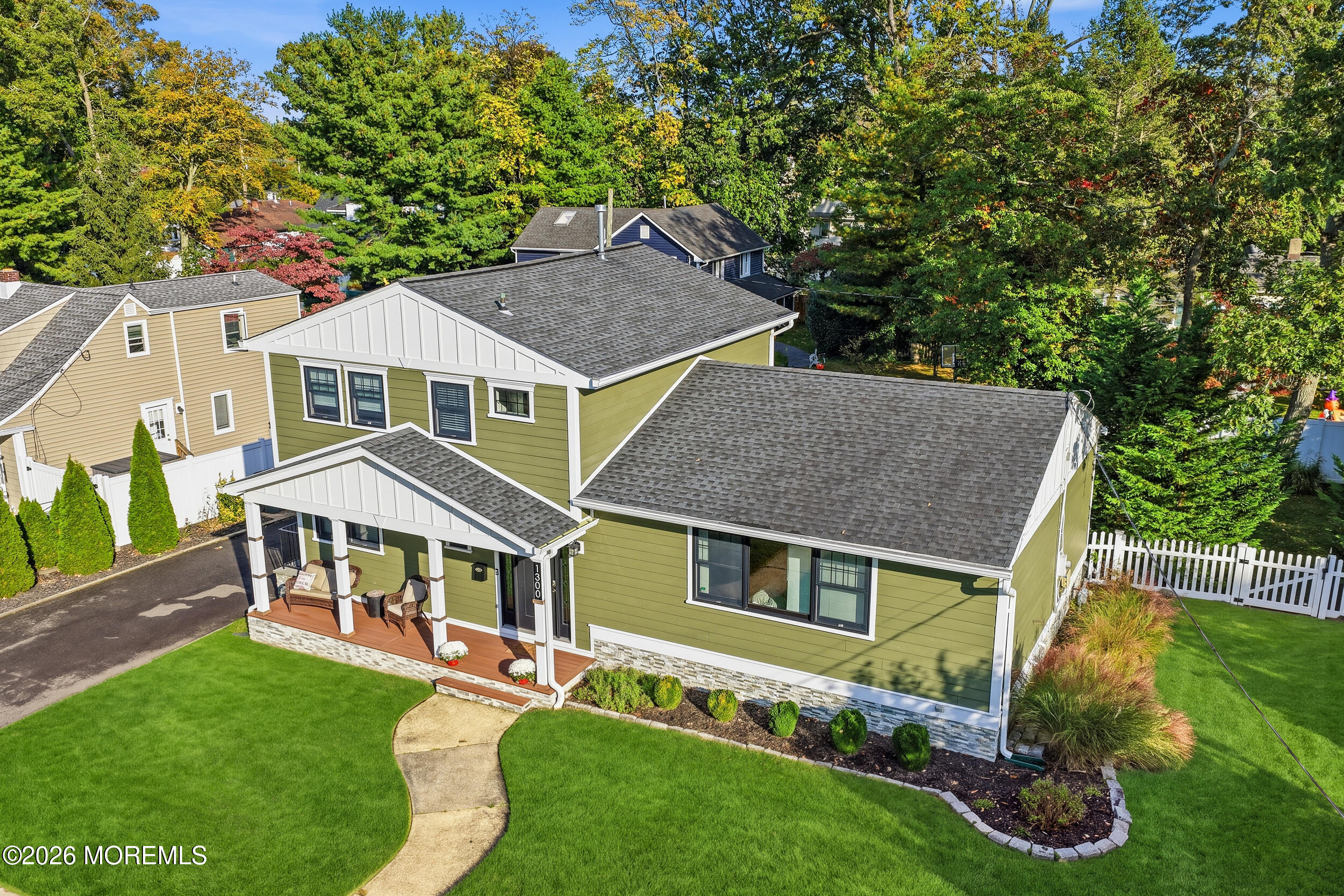 1300 Opdyke Avenue