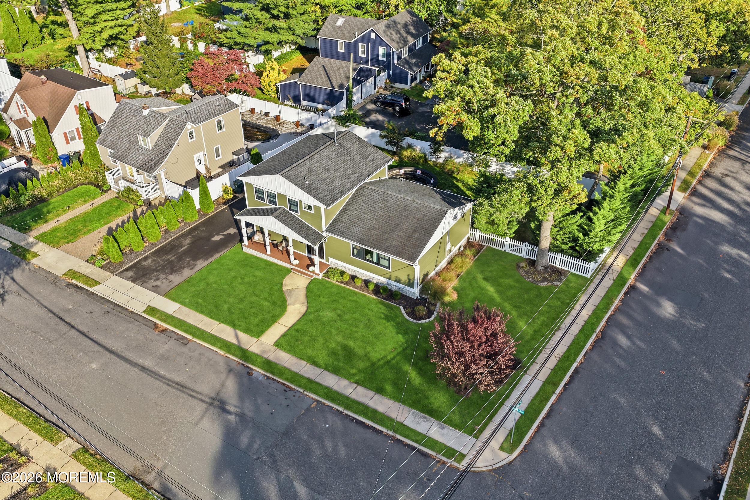 1300 Opdyke Avenue
