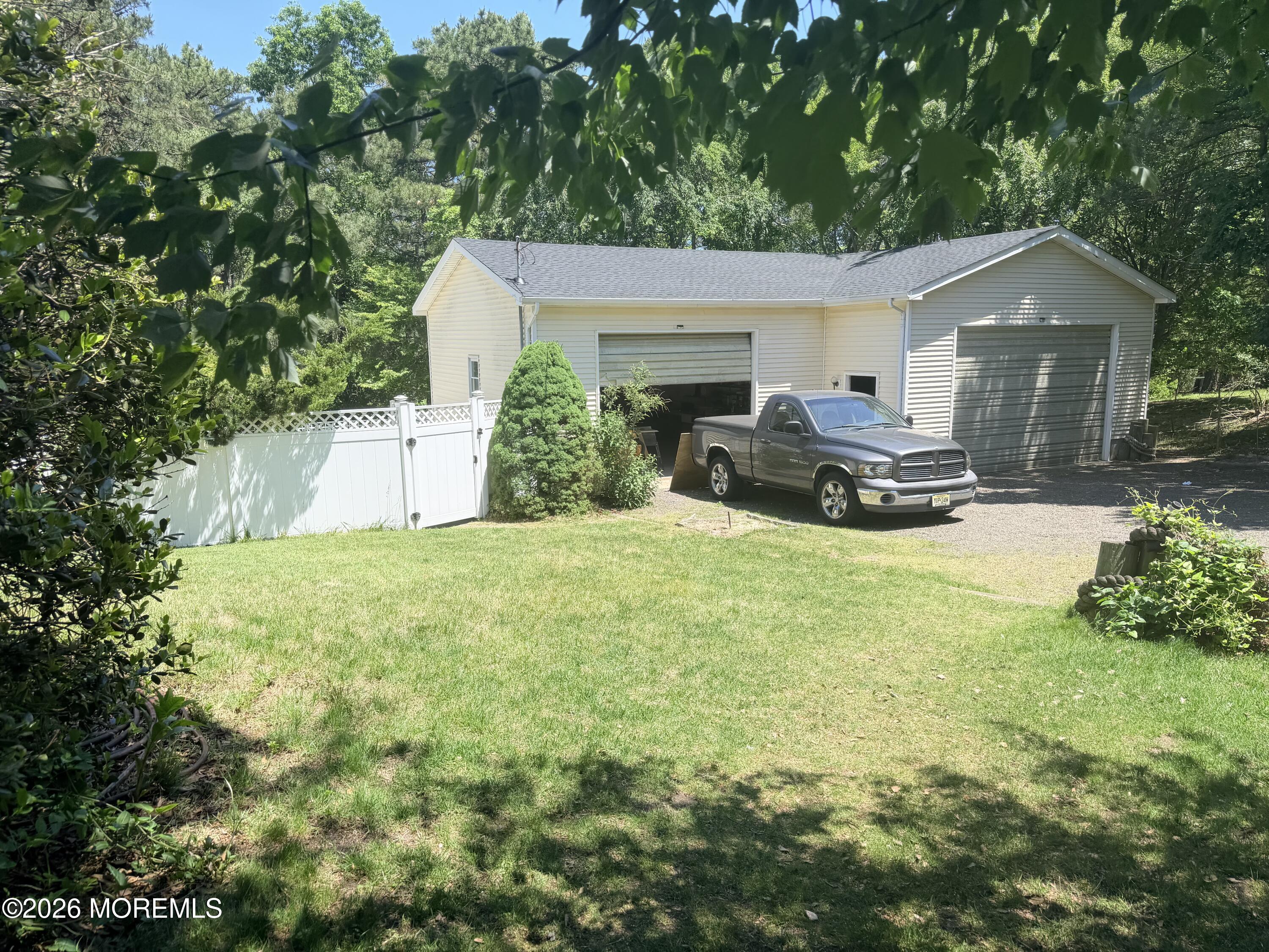 113 Lubbers Lane
